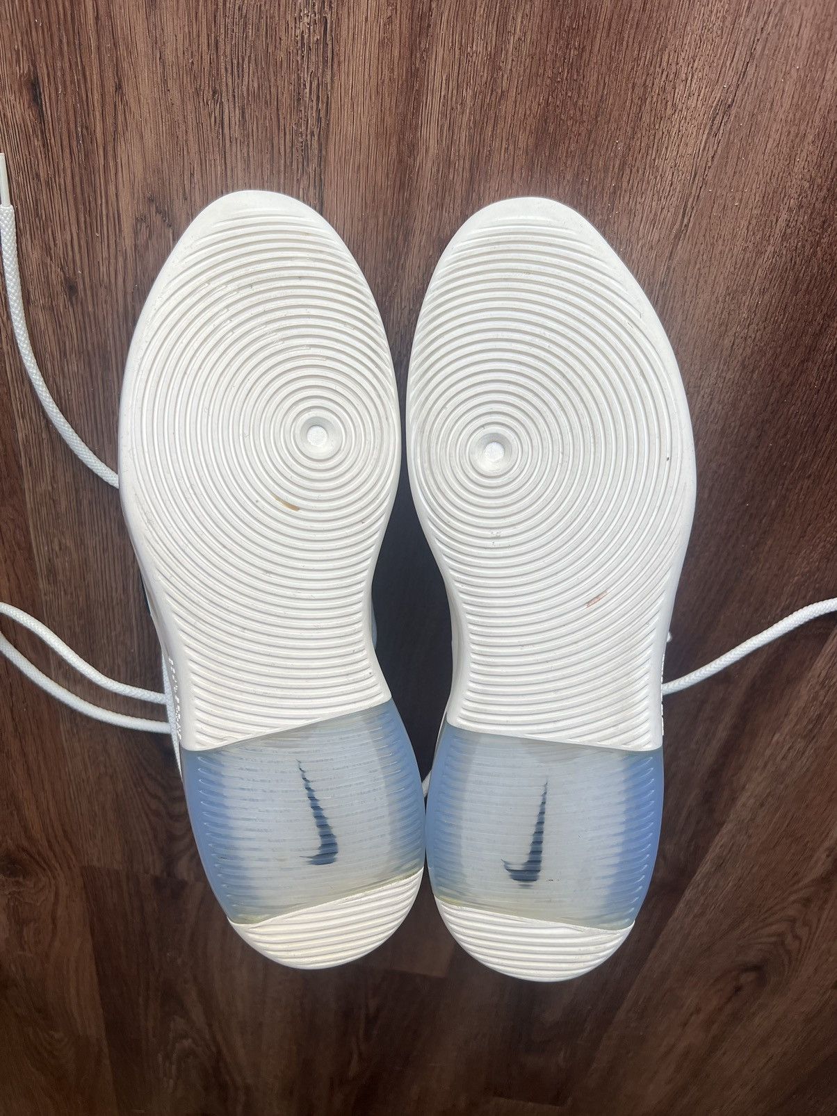 Fear of God × Nike Men’s Nike Air Fear of God 1 in Sail (White) Size US 10.5 / EU 43-44 - 4 Thumbnail
