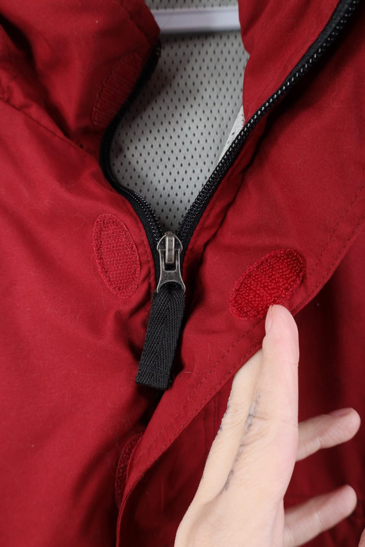 Gap Vintage Y2K 2002 Gap Hooded Anorak Windbreaker Jacket Red Size US L / EU 52-54 / 3 - 10 Thumbnail