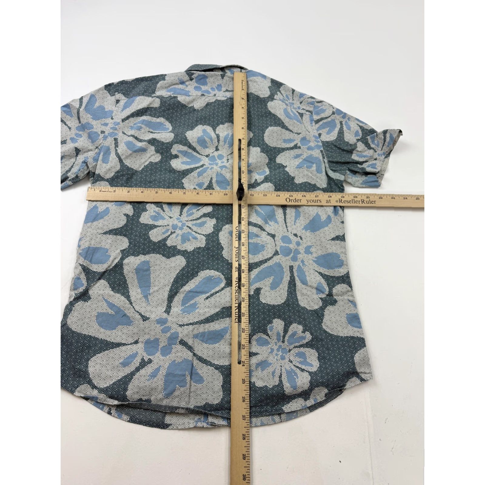 Banana Republic Banana Republic Shirt Mens Small Blue Floral Hawaiian Short Sleeve Button Front Size US S / EU 44-46 / 1 - 6 Thumbnail