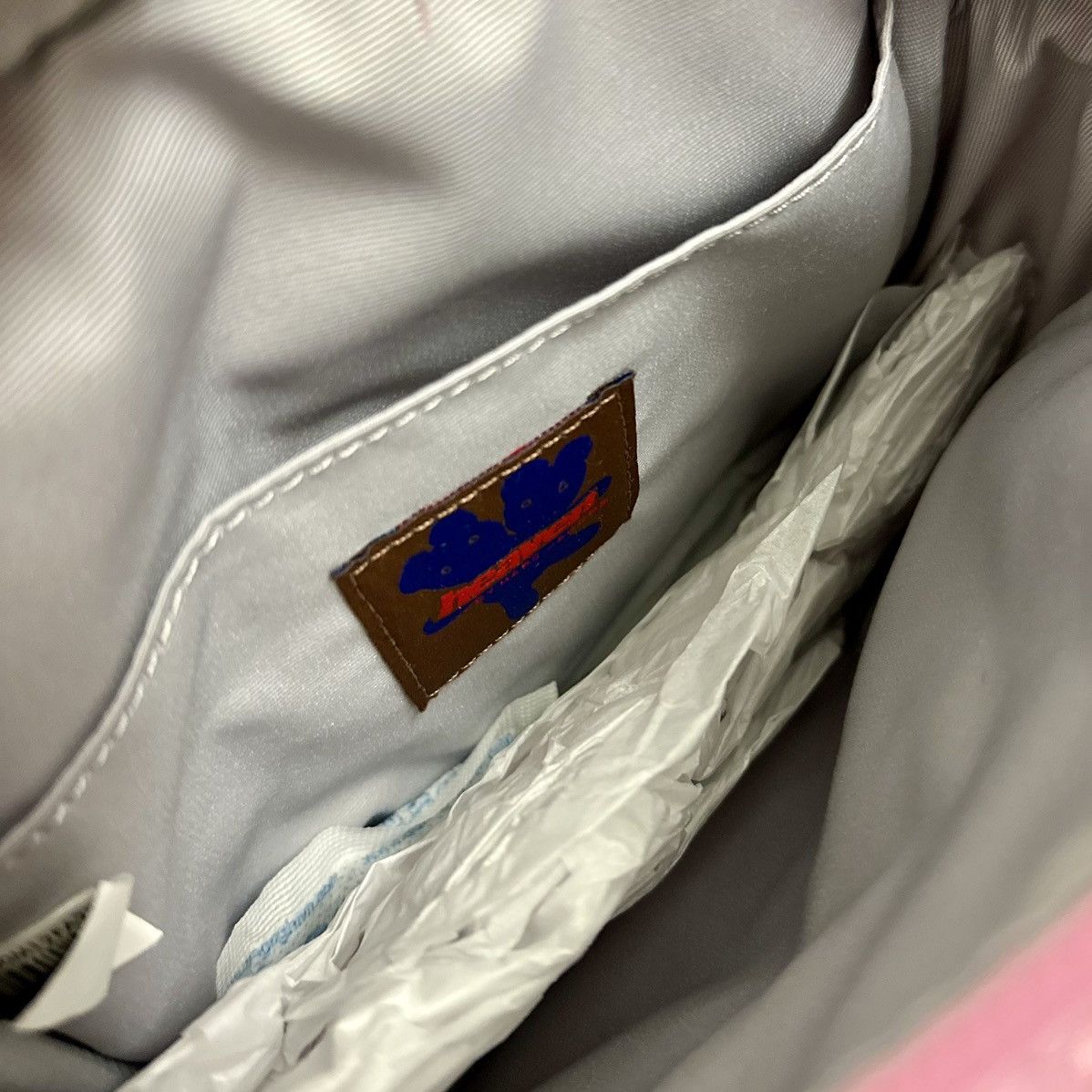 Heaven by Marc Jacobs Heaven by Marc Jacobs Quilted Padded Box Bag NWT Size ONE SIZE - 10 Thumbnail
