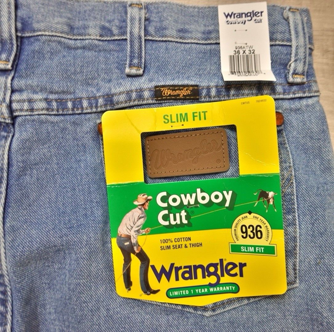 Wrangler NEW Wrangler 936 Blue Slim Fit Cowboy Cut Denim Jeans 36x32 Size US 36 / EU 52 - 9 Thumbnail