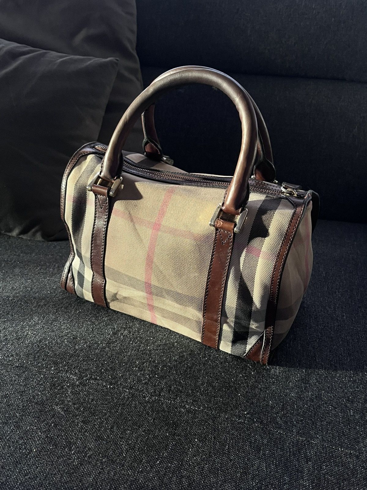 Burberry Vintage luxury Burberry bowling handl bag Size ONE SIZE - 2 Thumbnail