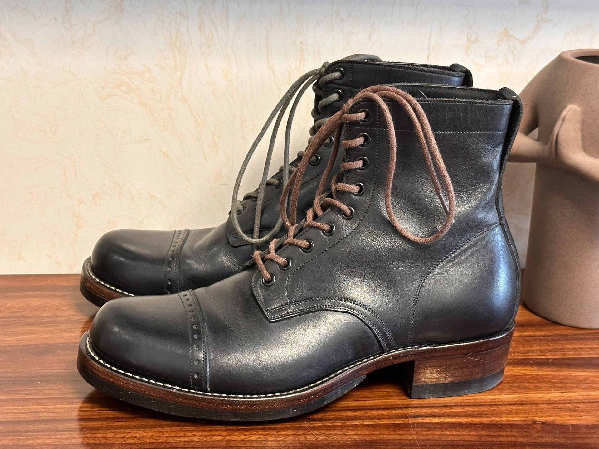 Other WM1978 Paratrooper Boots Size US 8 / EU 41 - 1 Thumbnail