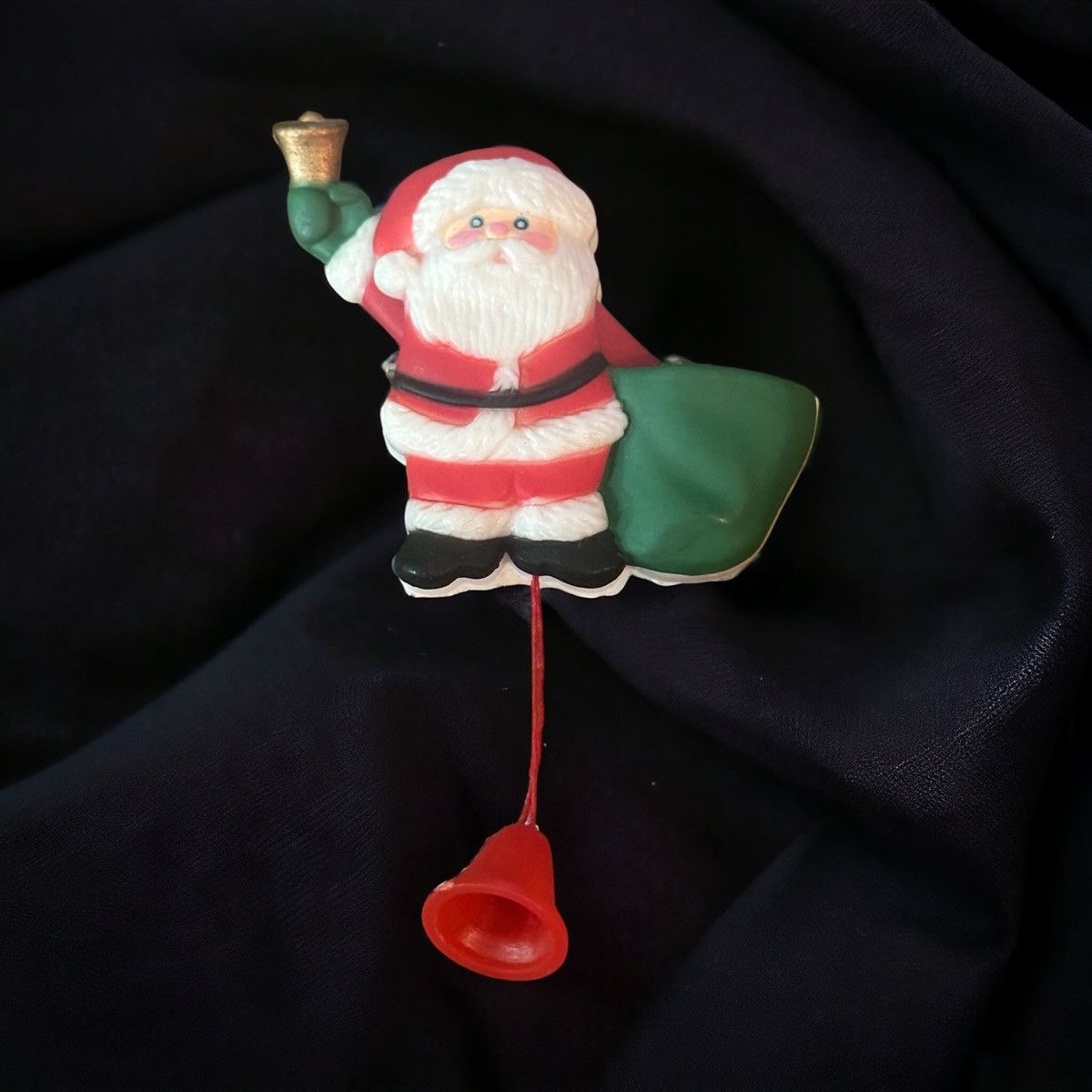 Vintage Vintage nastalgic articulated Santa Clause pull string pin Size ONE SIZE - 1 Thumbnail