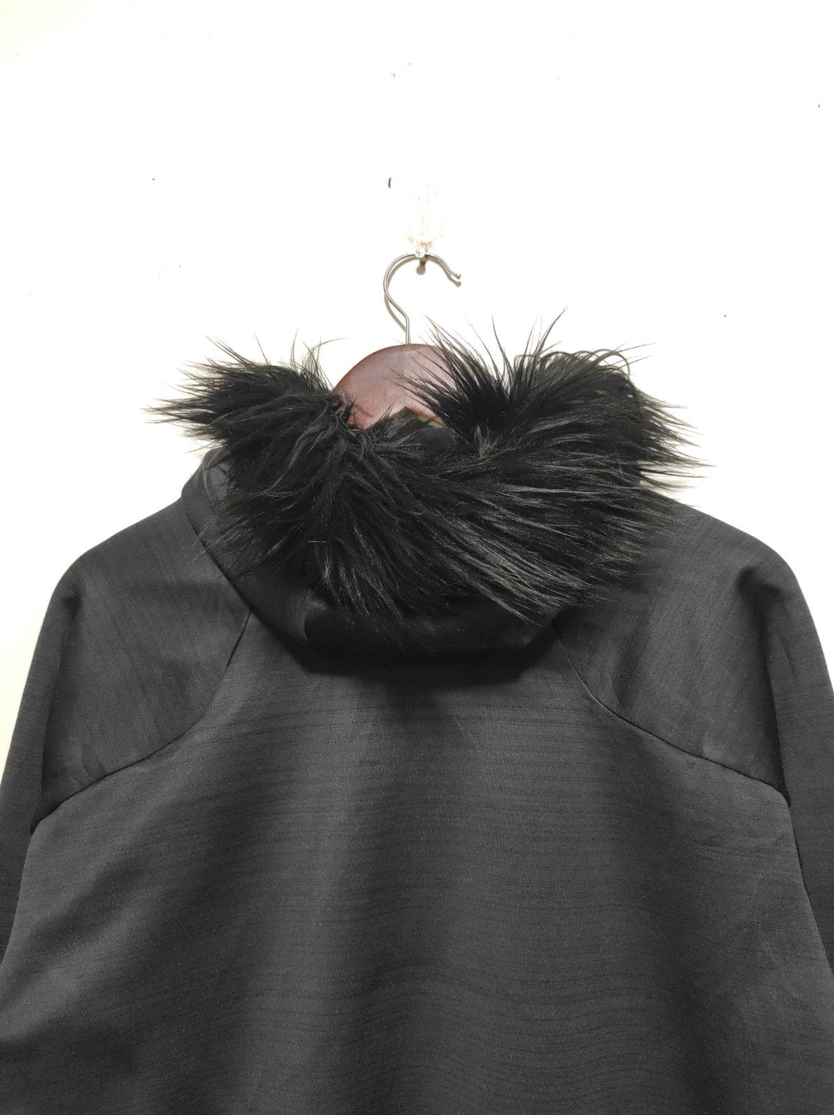 Oakley Oakley fur hoodie Size US L / EU 52-54 / 3 - 11 Thumbnail