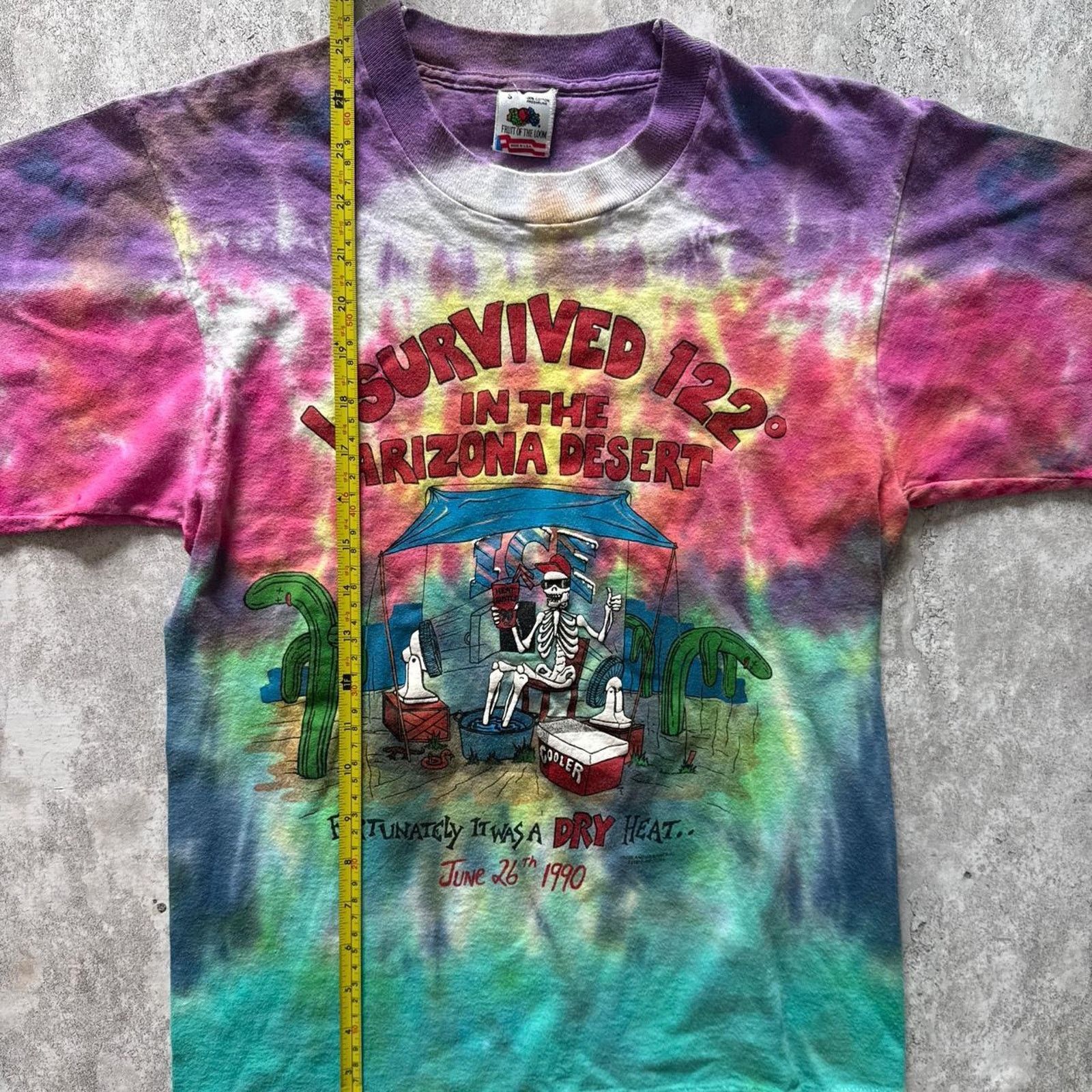 Fruit Of The Loom Vintage 90's Survived the Arizona Desert T-Shirt –Size Small Size US S / EU 44-46 / 1 - 5 Thumbnail