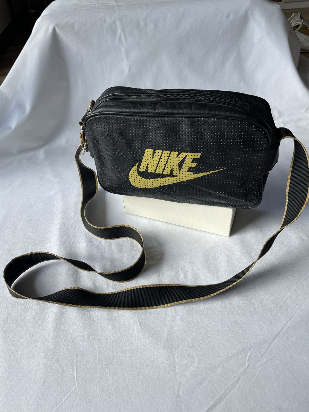 Nike Vintage Nike Bag crossbody 90s Size ONE SIZE - 1 Thumbnail