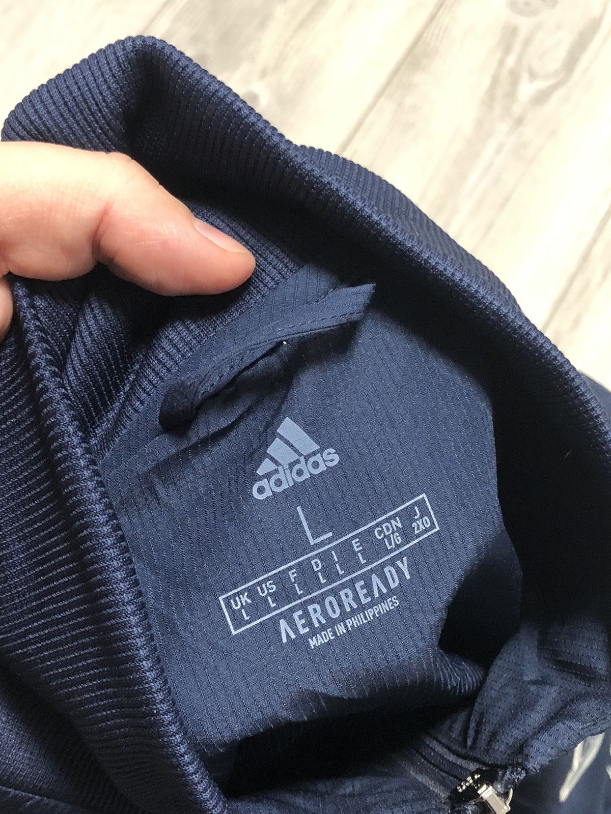 Vintage Vintage Adidas Spain Football Team Light Jacket Size L Size US L / EU 52-54 / 3 - 5 Thumbnail