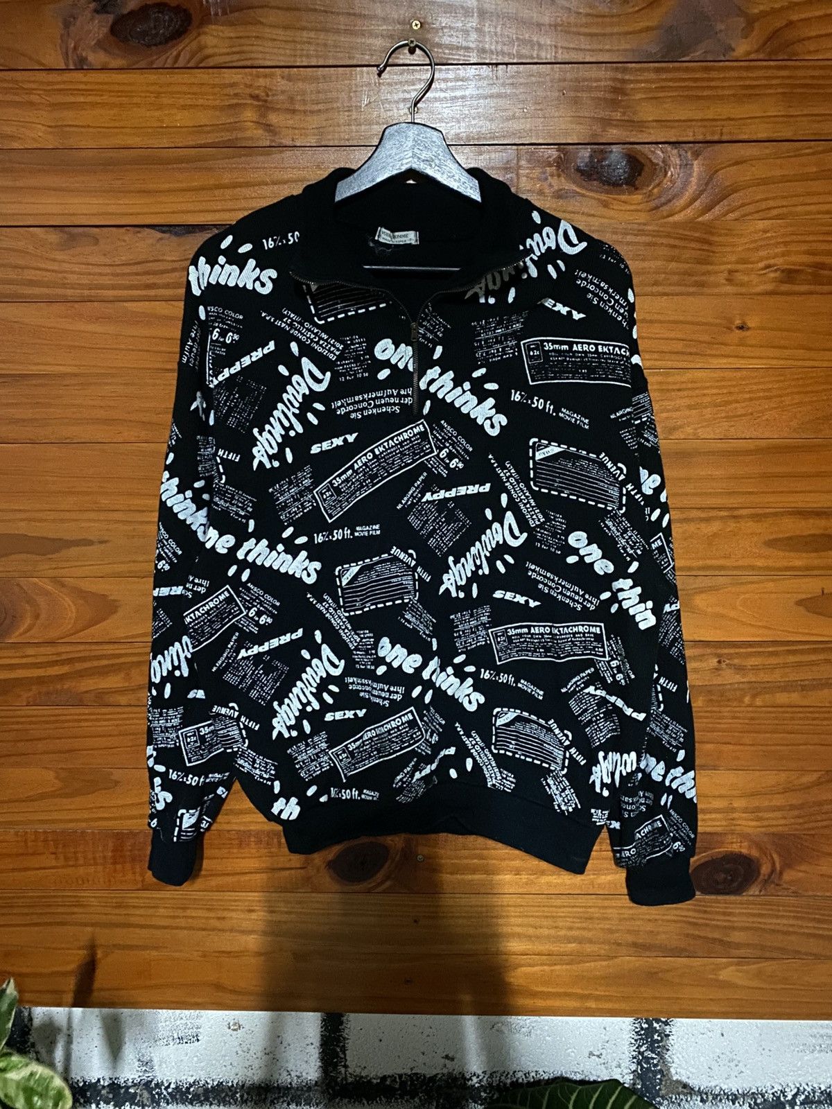 Vintage Vintage Korean Graphic Zip Sweatshirt – All Over Print Size US M / EU 48-50 / 2 - 3 Thumbnail