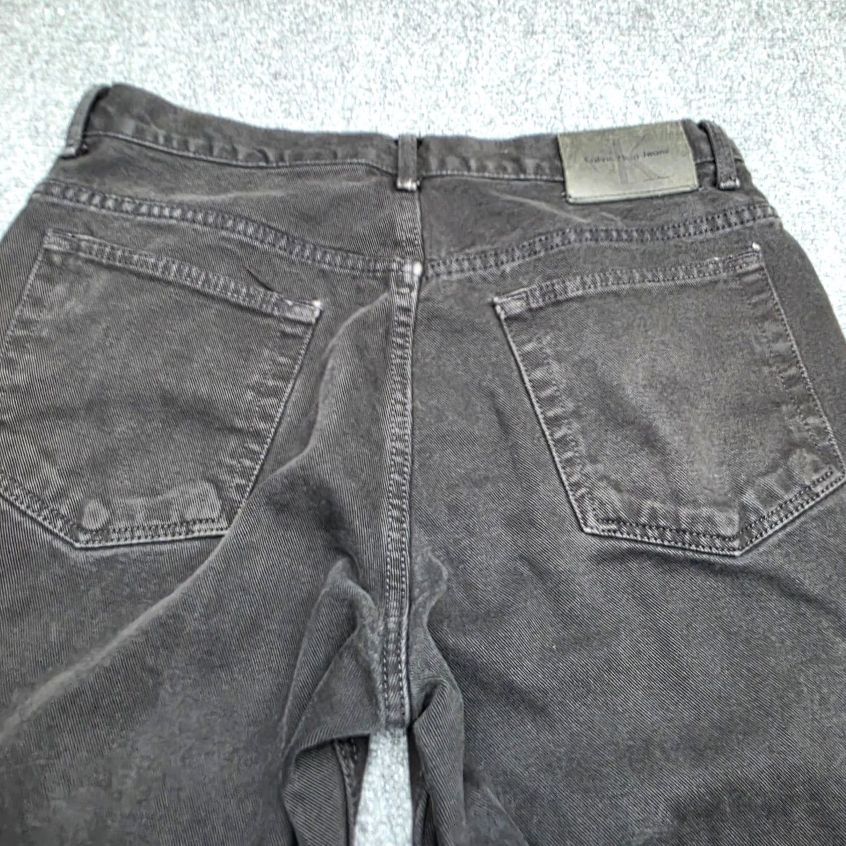 Vintage VINTAGE Calvin Klein Jeans Mens Black Denim Straight Faded Jeans 33x30 Made in Mexico Size US 33 - 8 Thumbnail