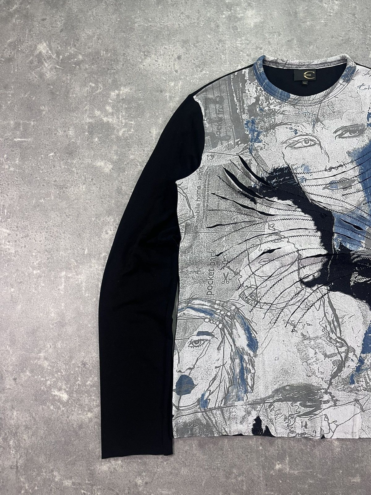 Just Cavalli 00s Cavalli Abstract Faces Painting Longsleeve 50 Size US M / EU 48-50 / 2 - 3 Thumbnail