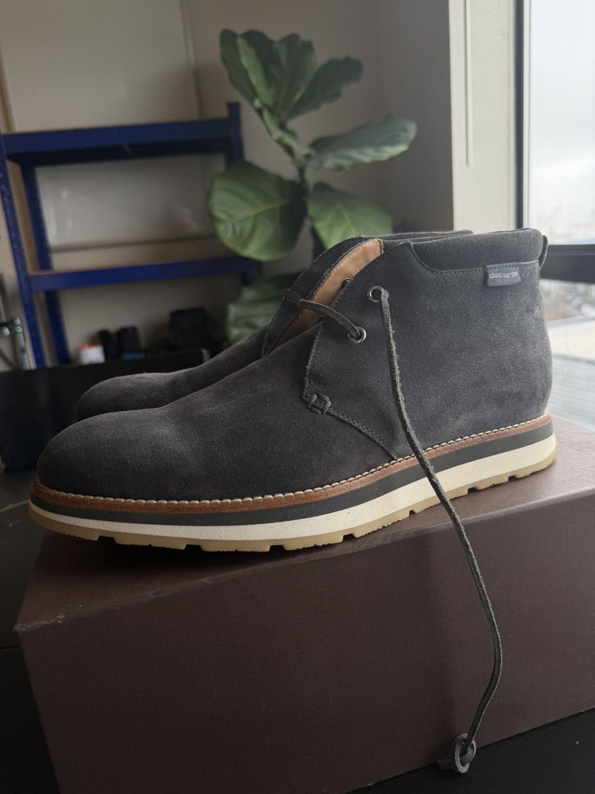 Louis Vuitton Louis Vuitton Men’s Suede Ankle Boots Size US 10 / EU 43 - 1 Thumbnail
