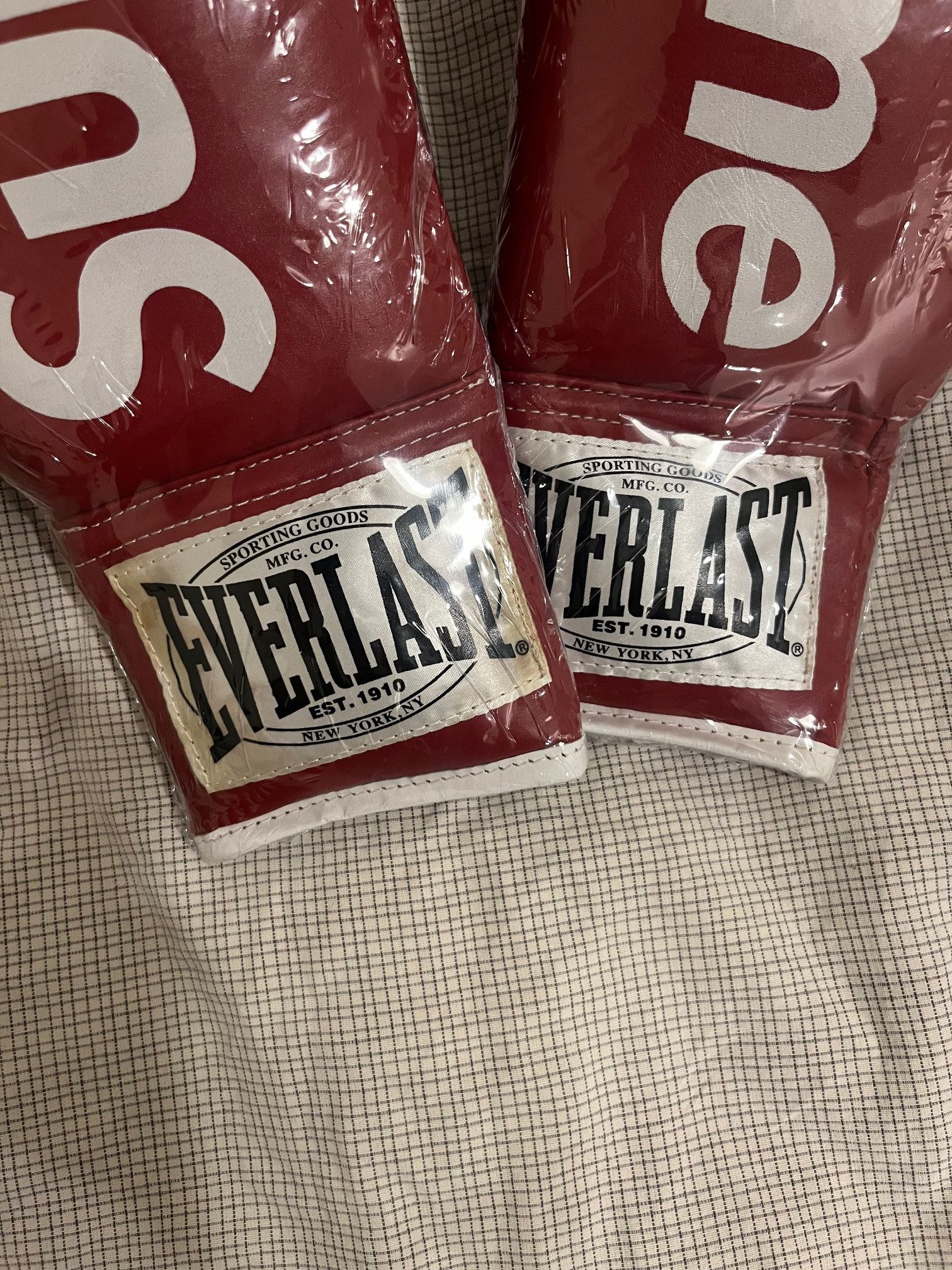 Supreme Supreme x Everlast Boxing Gloves 2008 Size ONE SIZE - 4 Thumbnail