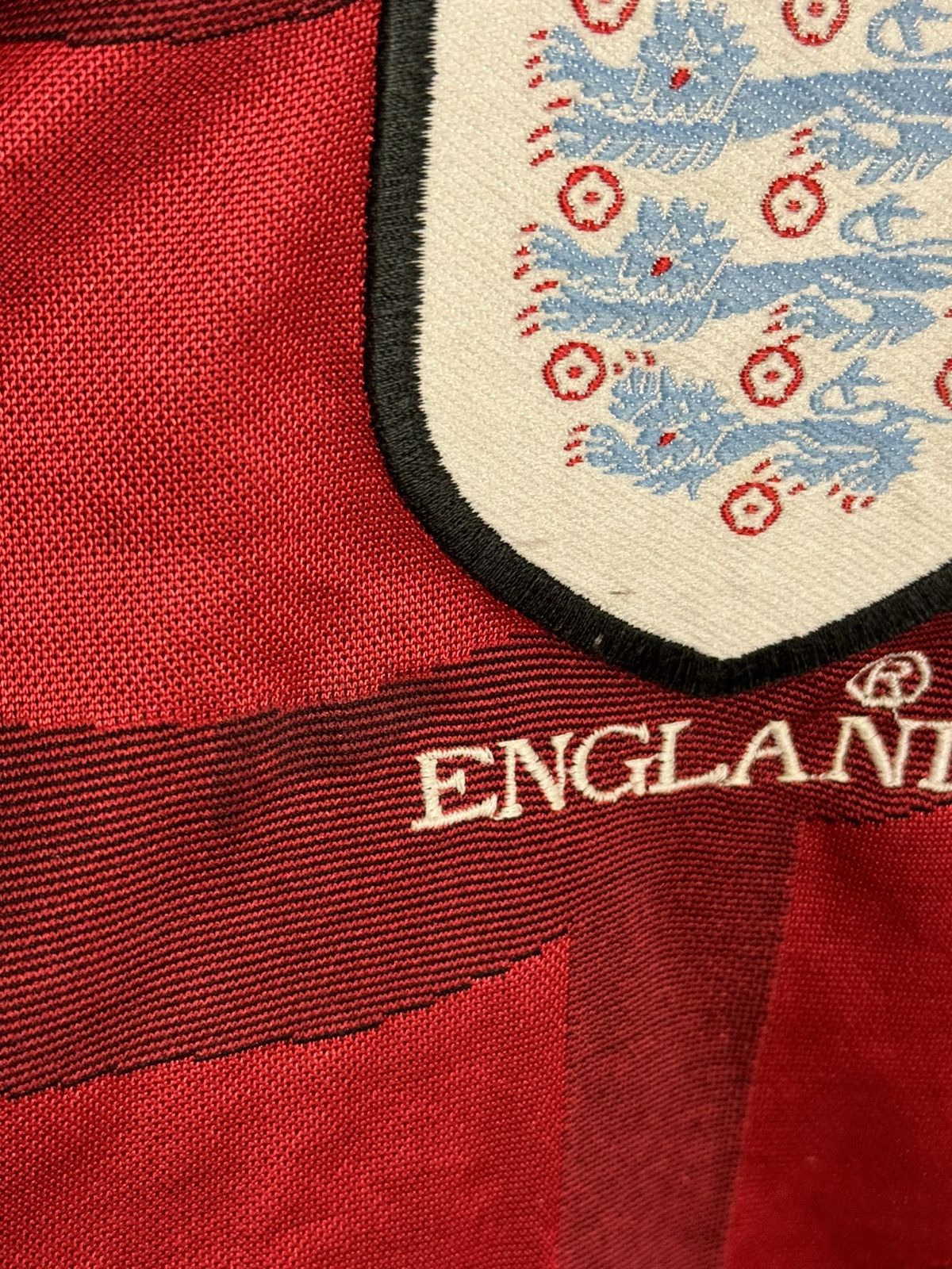 Umbro KIDS England National Team 97/99 Away Football Jersey Size US XS / EU 42 / 0 - 8 Thumbnail