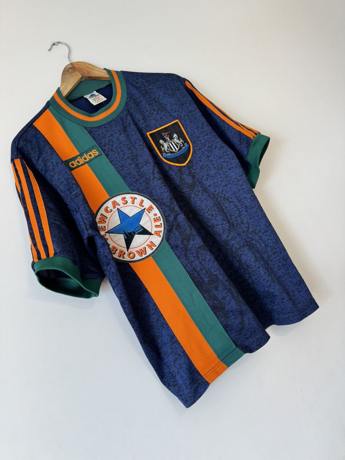 Adidas Vintage Newcastle United 1997-1998 Away Soccer Jersey Shirt Size US M / EU 48-50 / 2 - 5 Thumbnail