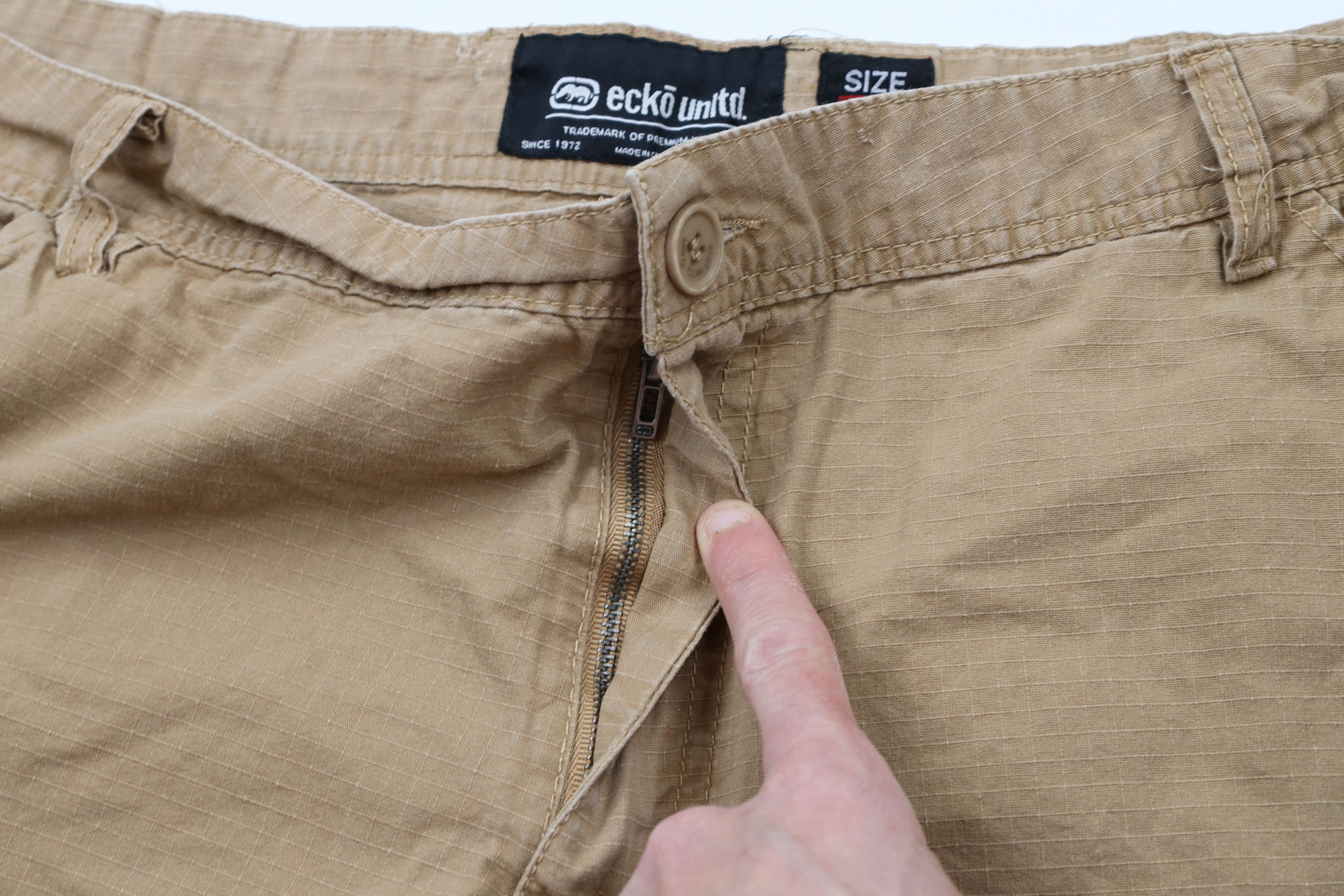 Ecko Unltd. × Vintage Vintage Ecko Baggy Fit Ripstop Cargo Shorts Beige Cotton Size US 42 / EU 58 - 7 Thumbnail