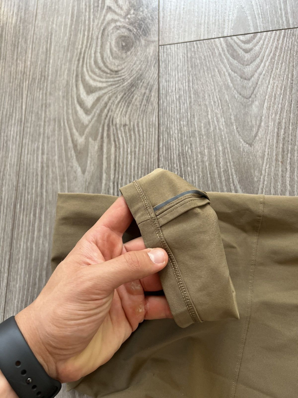 Lululemon Rare Lululemon Logo Straight Pro Reflective Selvage Pants Size US 38 / EU 54 - 12 Thumbnail