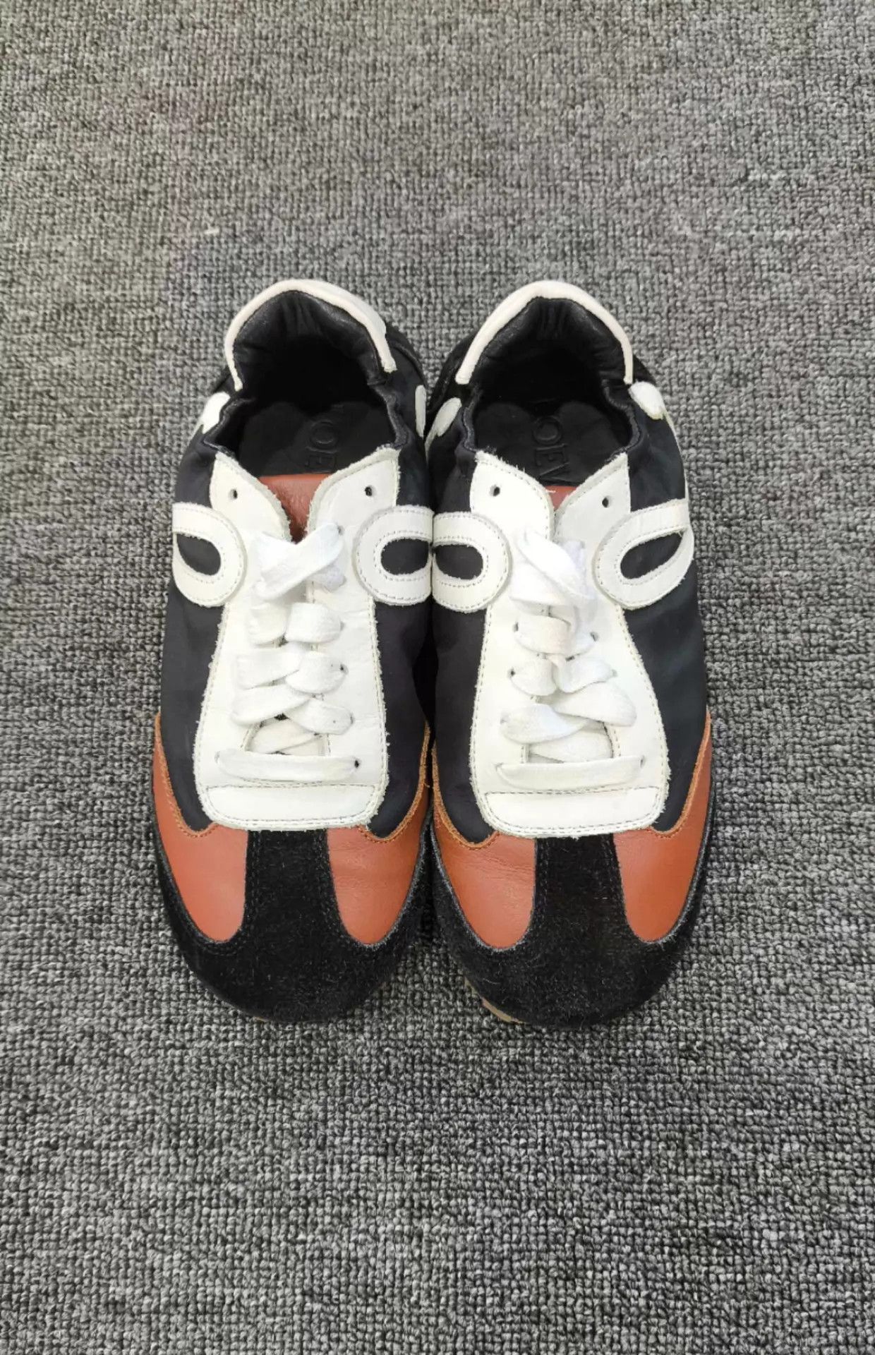 Loewe LOEWE Classic Sneaker B&W Brown Lace-Up Low-Top 36 Size US 5.5 / IT 35.5 - 2 Thumbnail