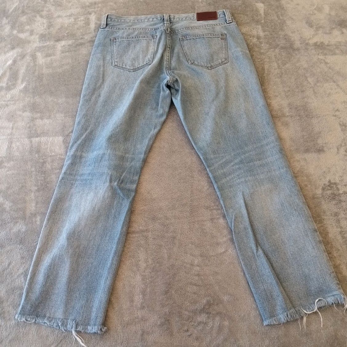 Madewell Madewell Boy Jeans Womens 27 Blue Light Wash Frayed Hem 31x26 Mid Rise Jeans Womens Boys? Size 27" / US 4 / IT 40 - 2 Thumbnail