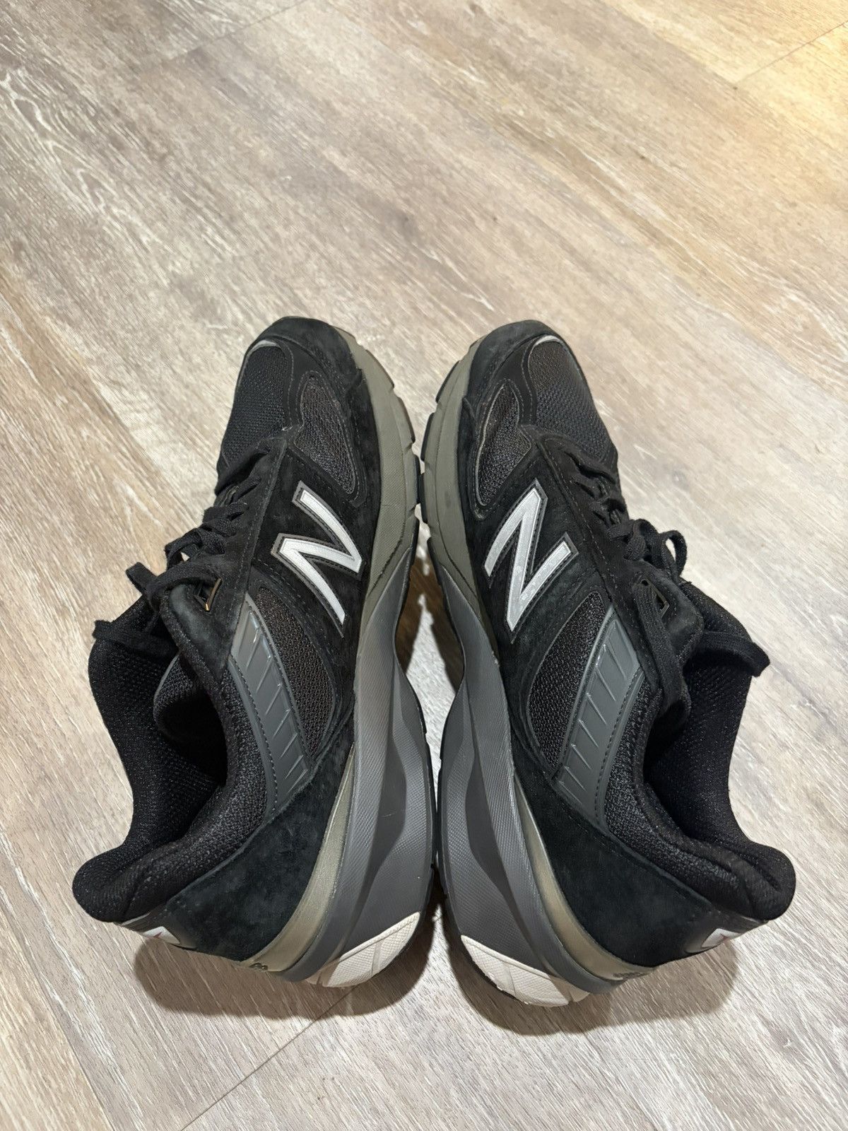New Balance New Balance 990v5 Made in USA Black Running Shoes Size 11 Size US 11 / EU 44 - 11 Thumbnail