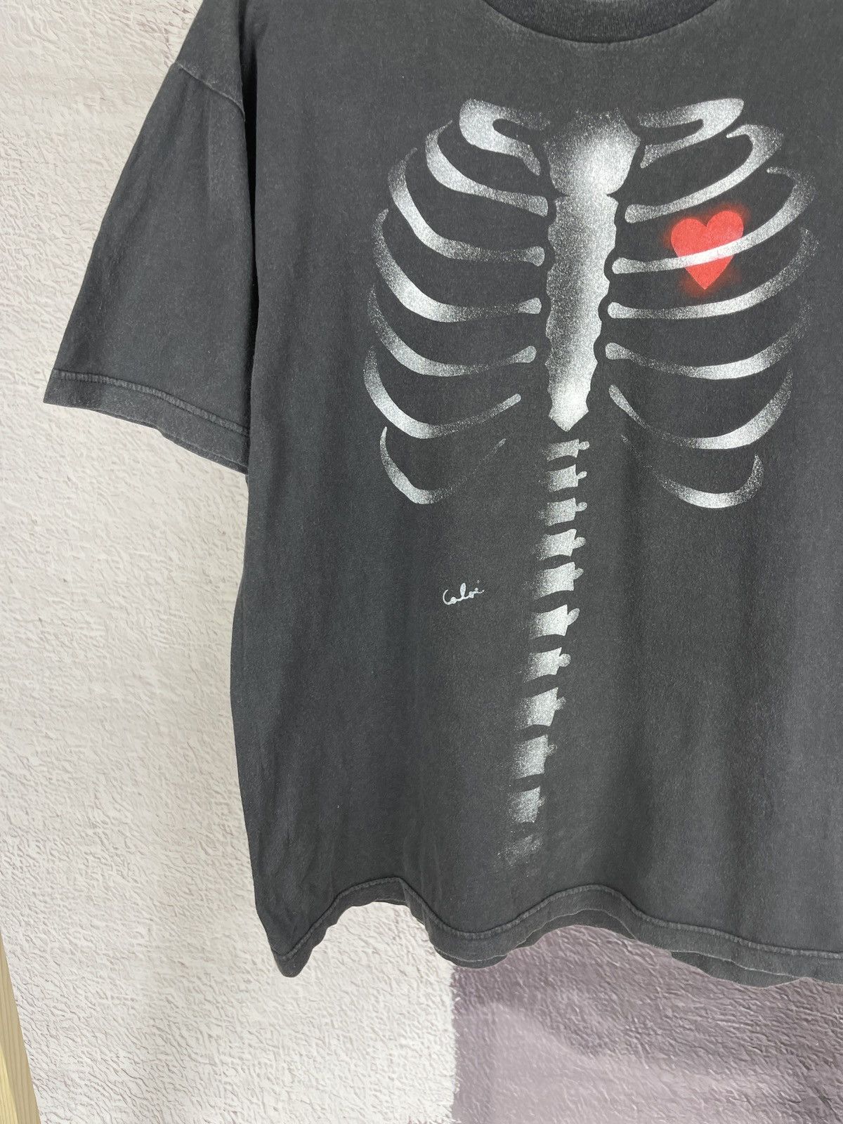 Band Tees Tangs vintage Skeleton Heart X-Ray tee shirt Size US XL / EU 56 / 4 - 4 Thumbnail