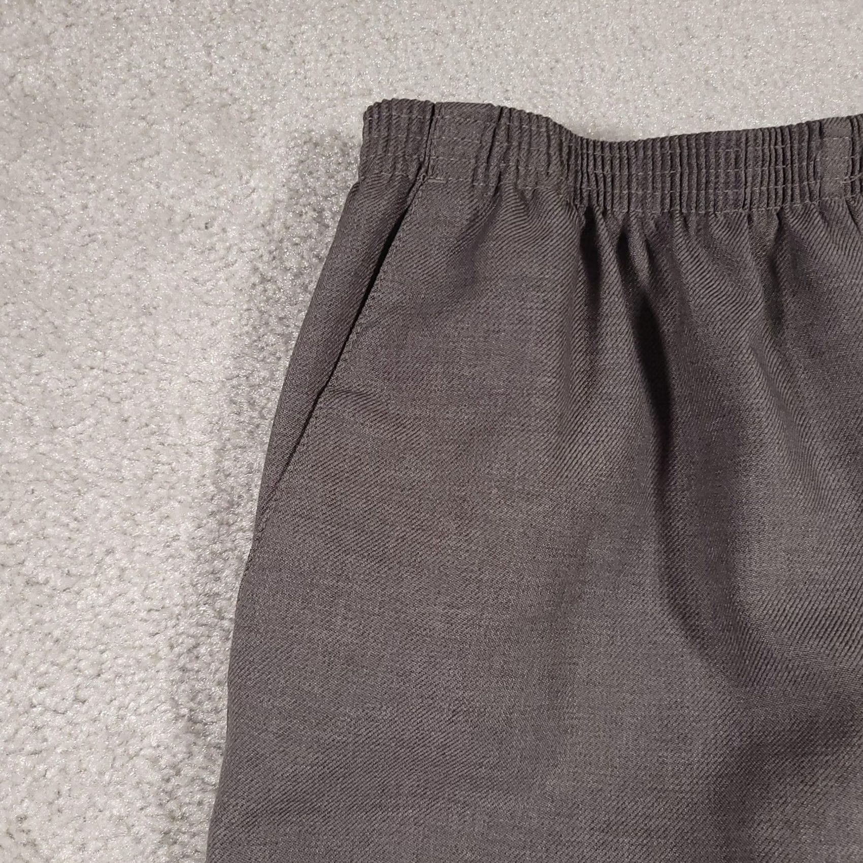 Vintage Alfred Dunner Pants Womens 10 Gray Straight Leg Pull On Pockets Workwear Career Dress Pants Slimline Size 32" / US 10 / IT 46 - 4 Thumbnail