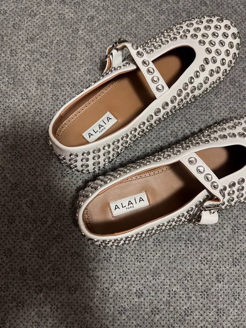 Alaia Alaia White Crystal Decorated Ballet Flats Size US 7.5 / IT 37.5 - 4 Thumbnail