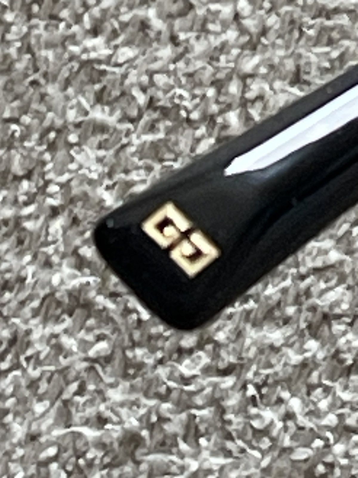 Givenchy Givenchy Oversized SUNGLASSES Size ONE SIZE - 22 Thumbnail