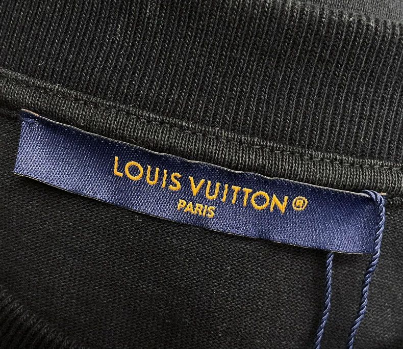 Louis Vuitton Louis Vuitton 24 pearl embroidered black short sleeves 2503 Size US L / EU 52-54 / 3 - 5 Thumbnail
