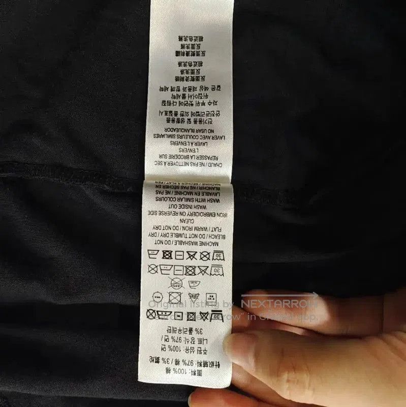Burberry Burberry Black Cotton Women's T-Shirt. Size L / US 10 / IT 46 - 6 Thumbnail