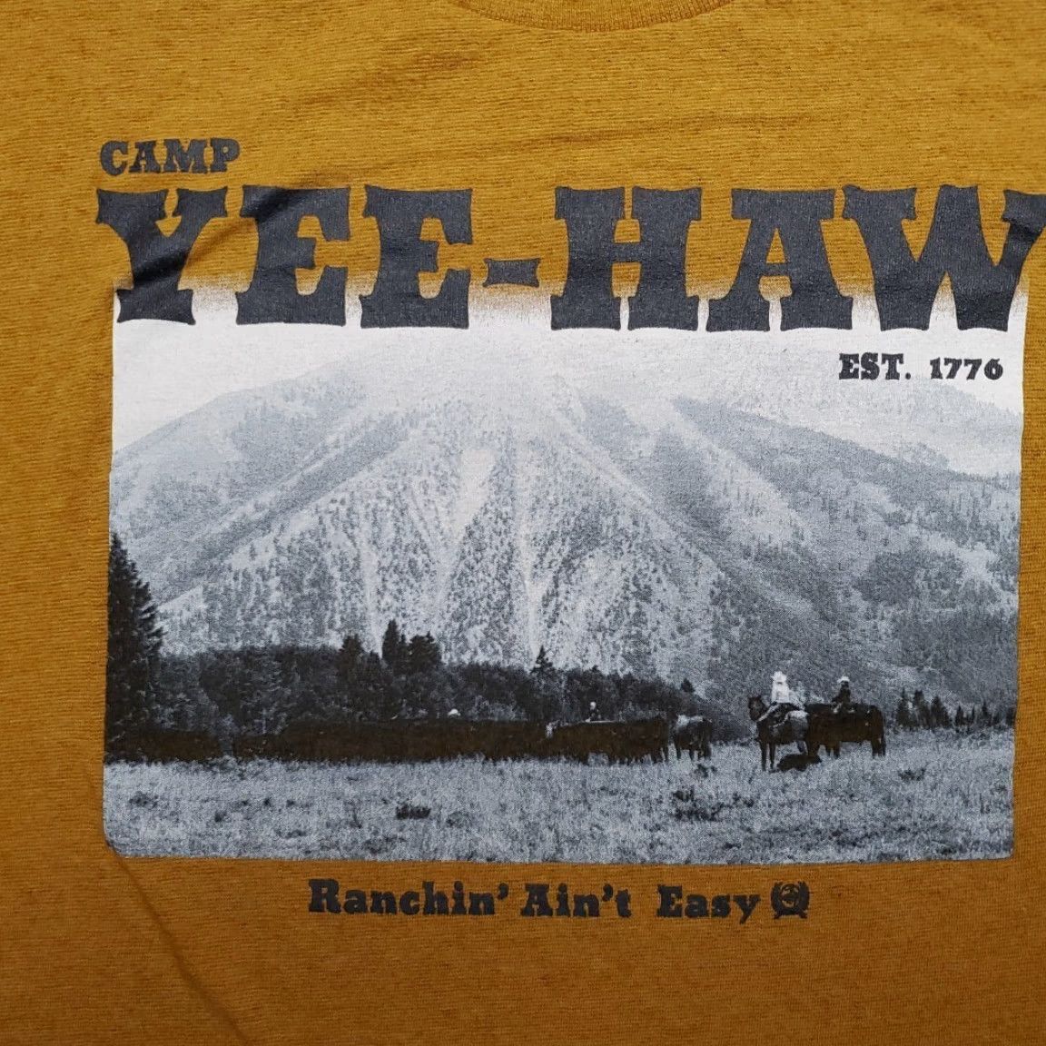 Vintage Cinch Shirt Men L Gold Western Yee Haw Ranching Aint Easy Cowboy Rancher TEE Size US L / EU 52-54 / 3 - 2 Thumbnail