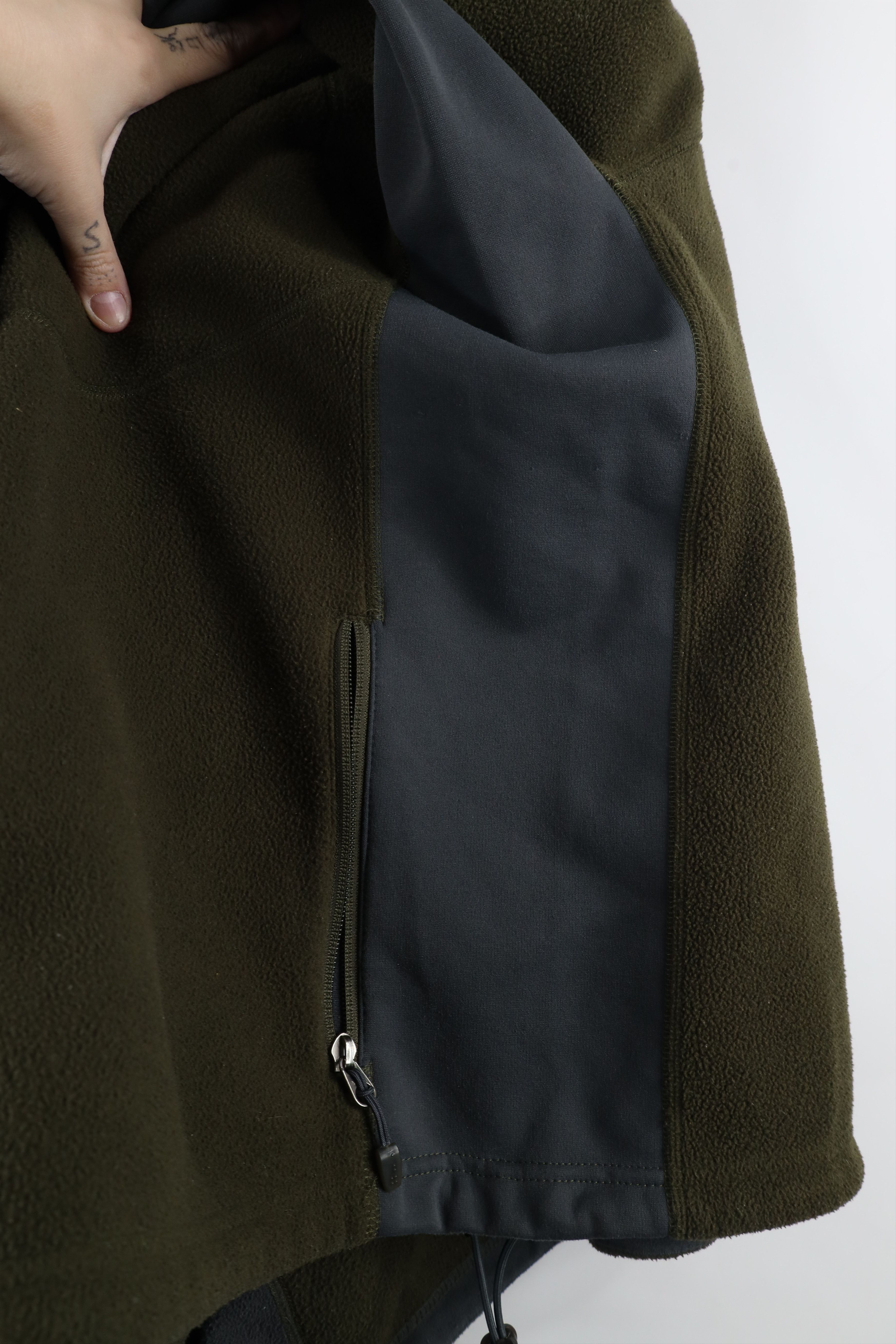 Nike × Vintage Vintage Nike ACG Scott Mini Swoosh Full Zip Fleece Jacket Size US L / EU 52-54 / 3 - 8 Thumbnail