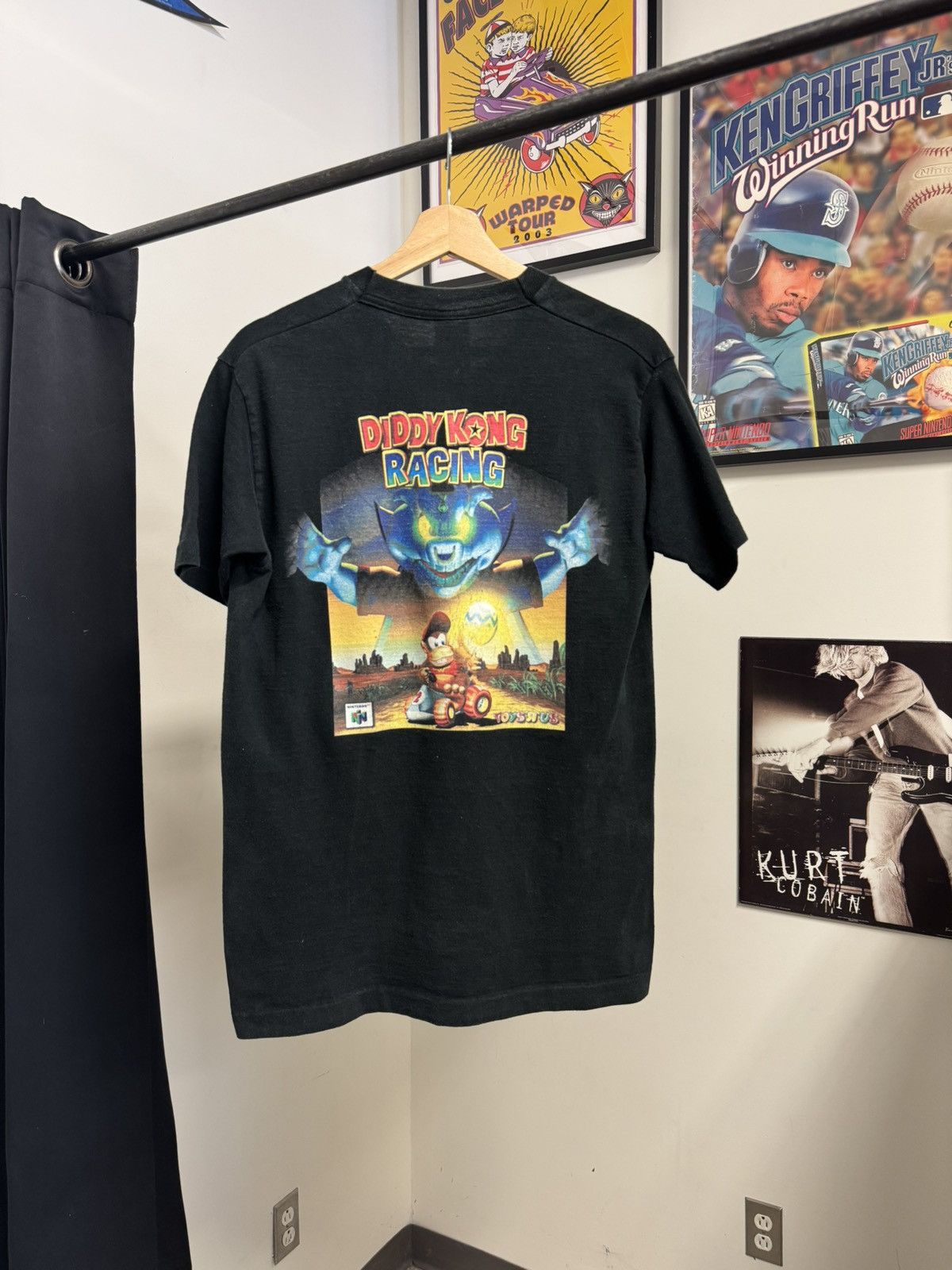 Vintage Vintage 90s Diddy Kong Racing Nintendo 64 Tee Size US M / EU 48-50 / 2 - 6 Thumbnail