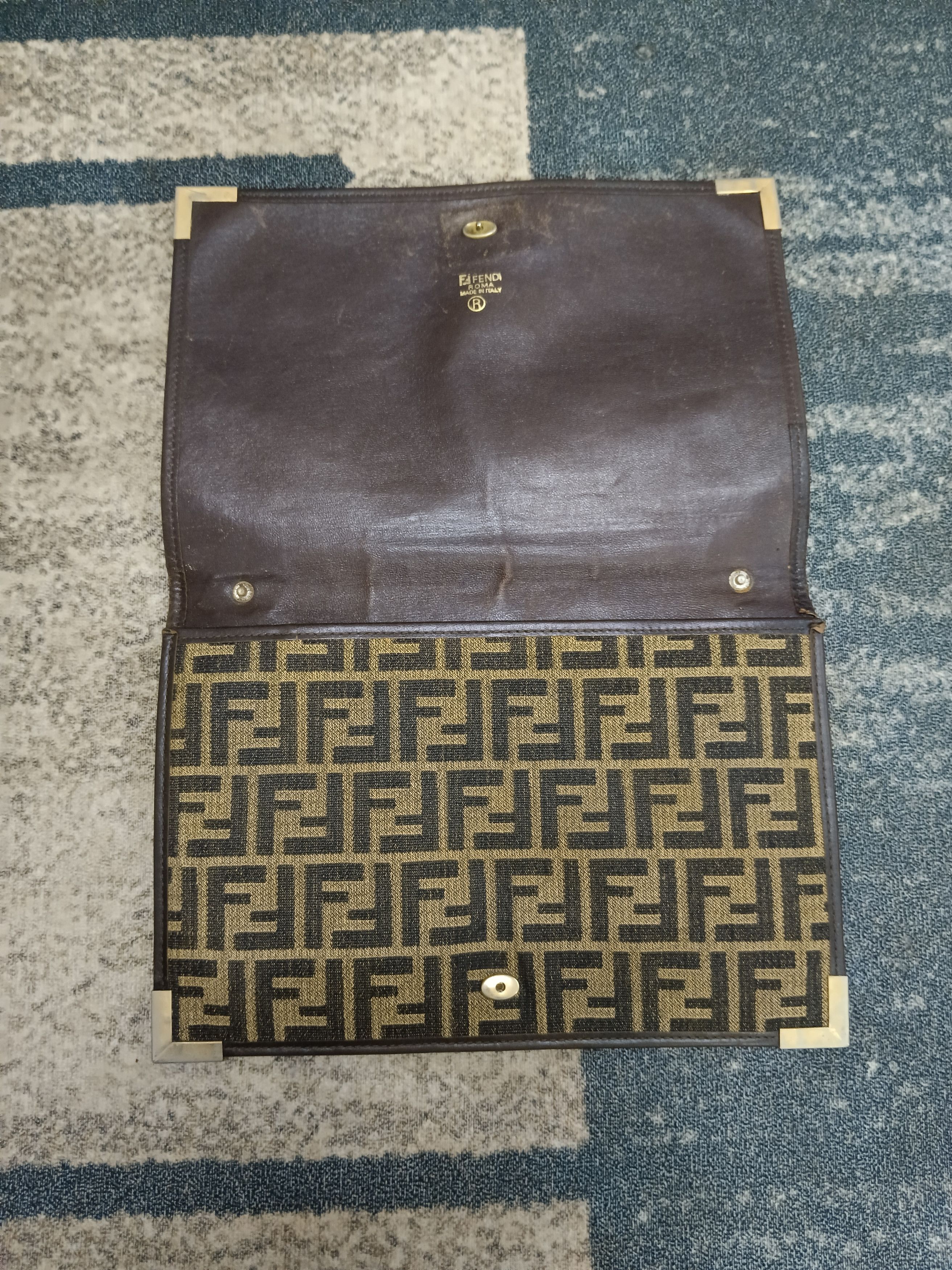 Fendi FENDI MONOGRAM CLUTH Size ONE SIZE - 4 Thumbnail