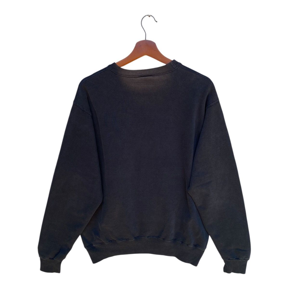 Champion Vintage Champion Sweatshirt Made In USA Crewneck Sun Faded Size US L / EU 52-54 / 3 - 5 Thumbnail