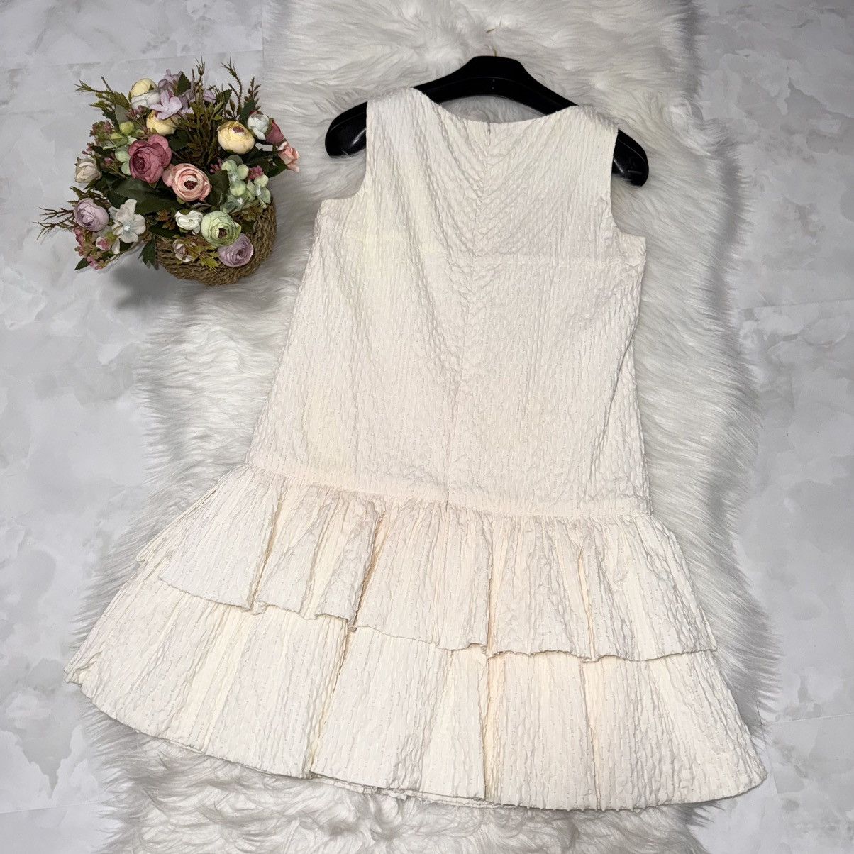 Chanel Genuine Chanel COCO decoration tiered sleeveless dress 36 Size XS / US 0-2 / IT 36-38 - 3 Thumbnail