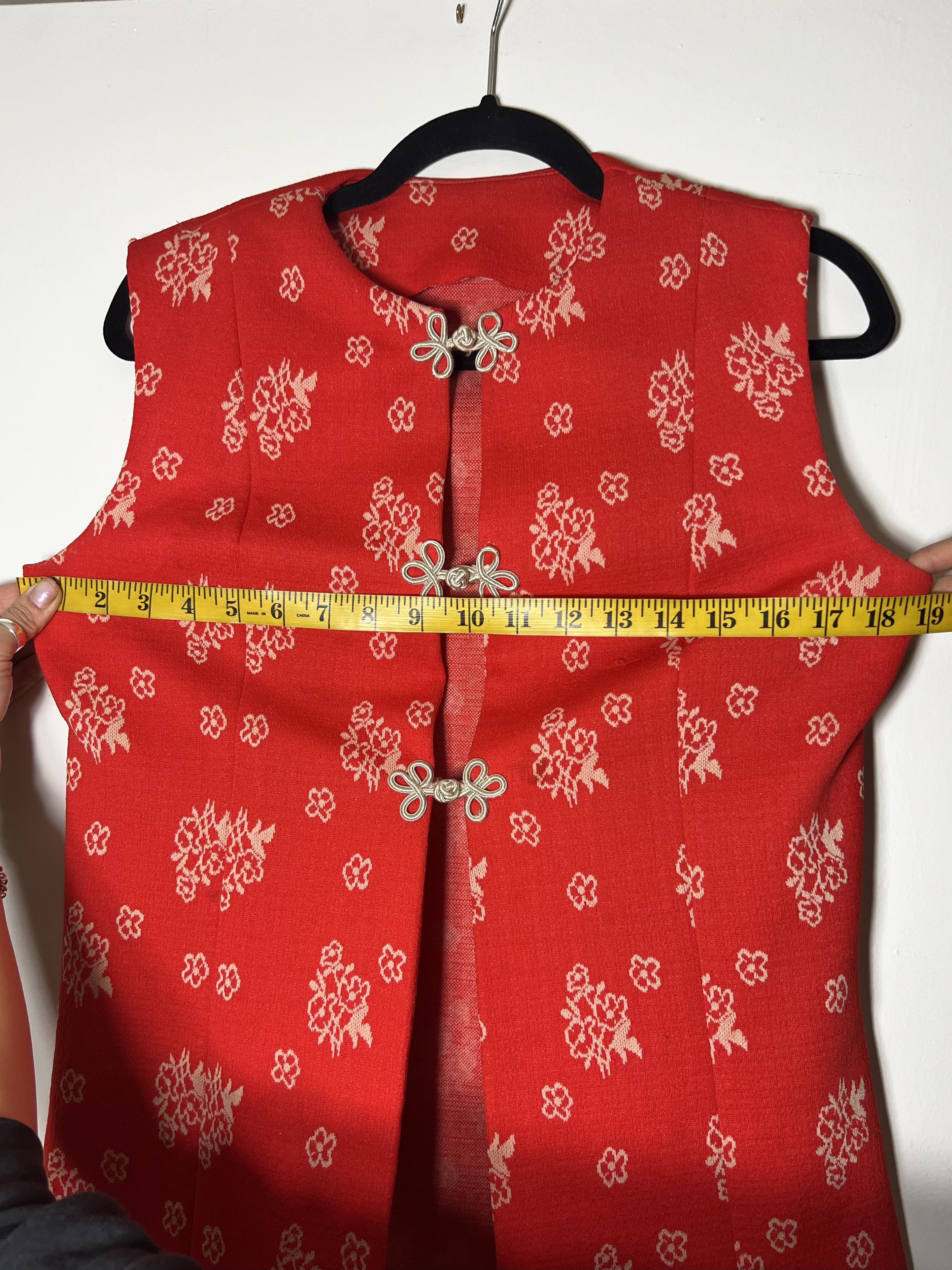 Vintage Vintage 60's-70's 2pcs High Waist Red Chinese Floral Suit Size 28" / US 6 / IT 42 - 8 Thumbnail