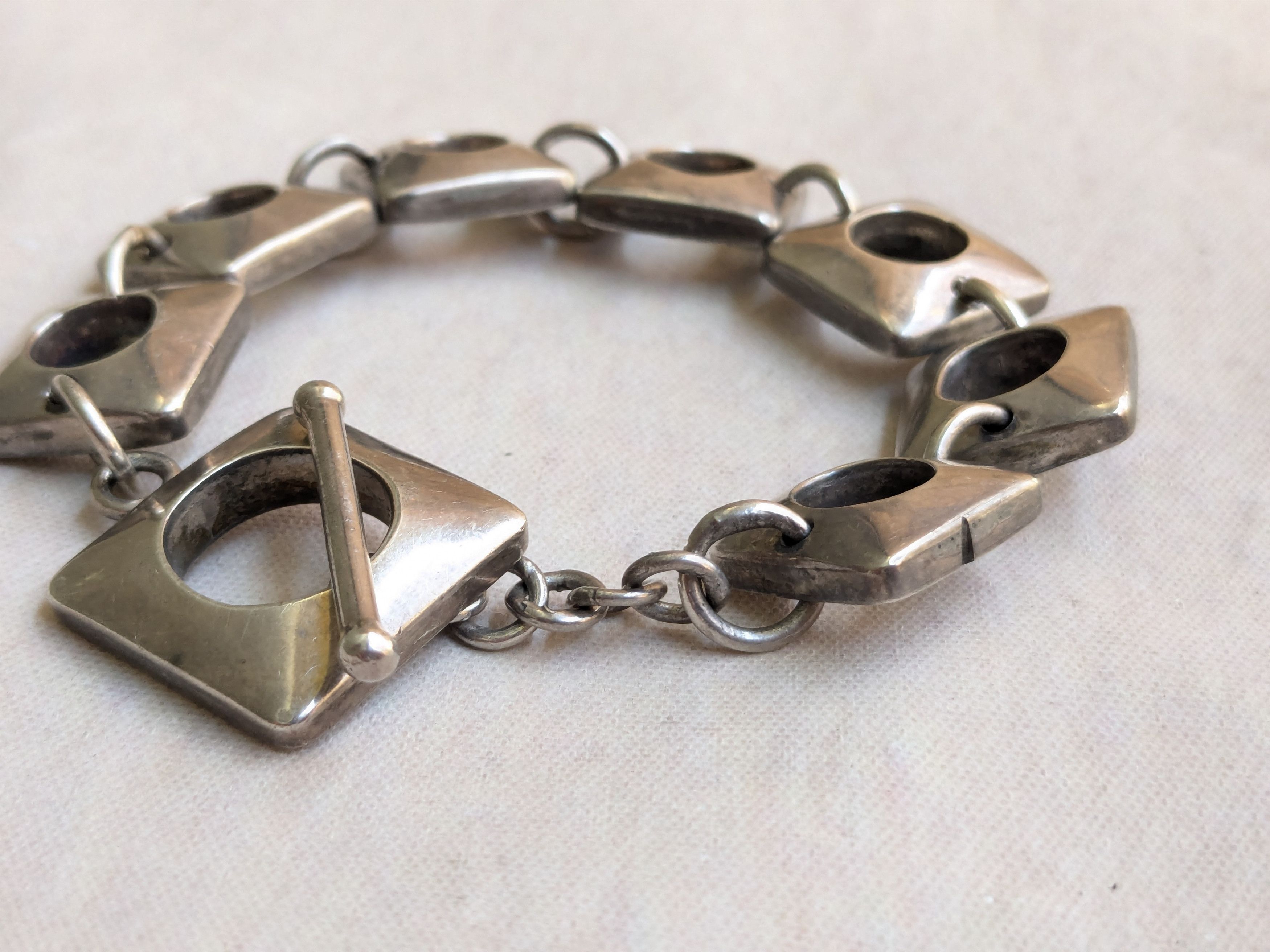 Vintage Vintage Sterling Silver Bracelet Cushion Square Round Size ONE SIZE - 4 Thumbnail
