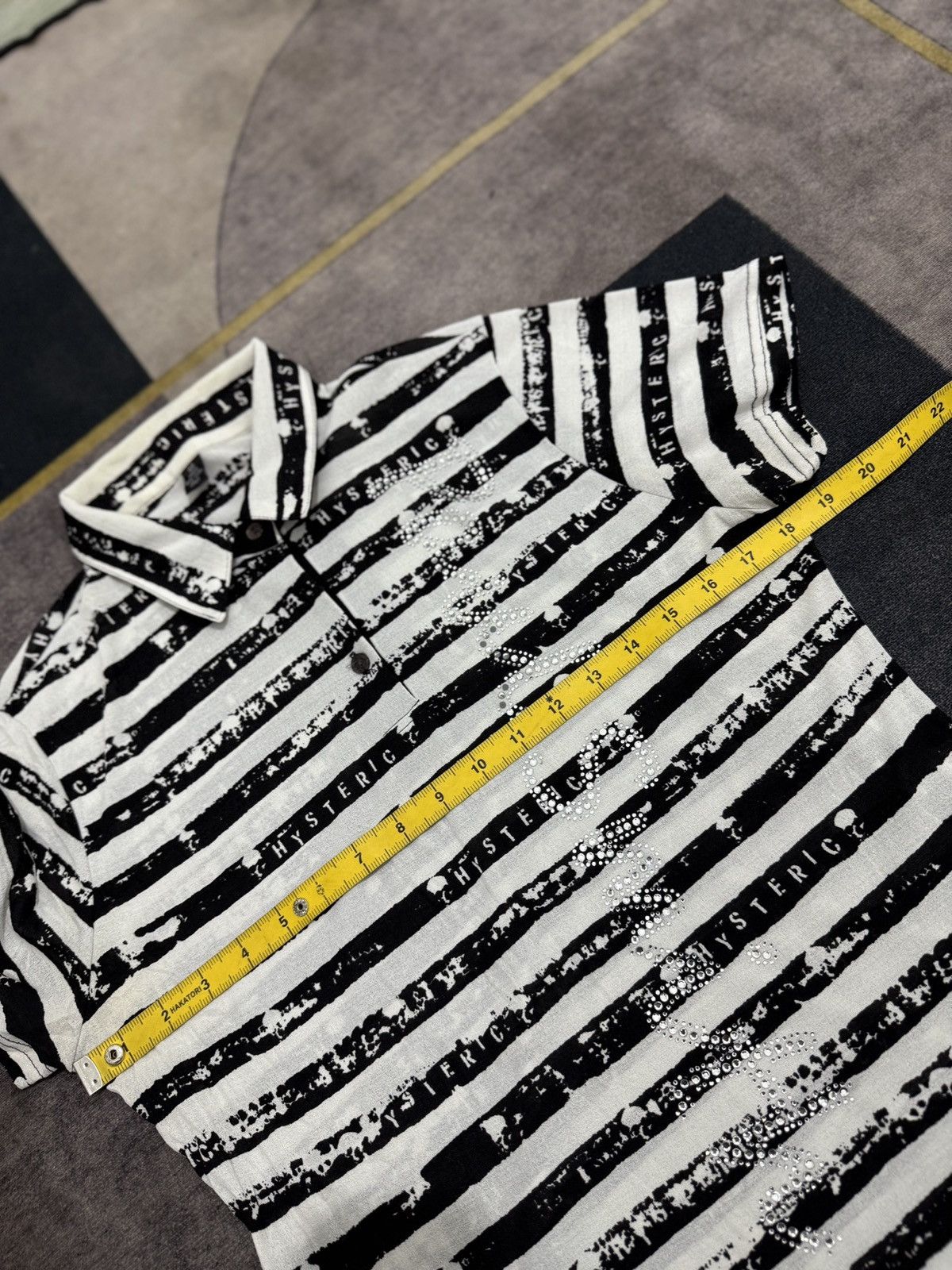Hysteric Glamour HYSTERIC STRIP SKUL PRINT TSHIRT Size M / US 6-8 / IT 42-44 - 9 Thumbnail
