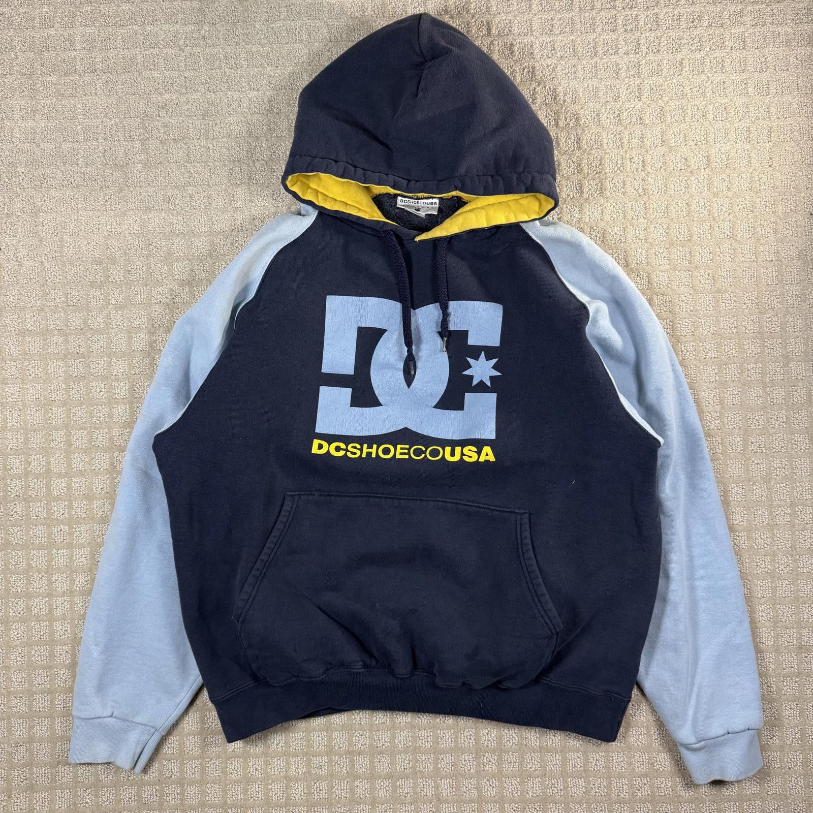 Other Vintage DC Shoes USA Made Hoodie L Size US L / EU 52-54 / 3 - 1 Thumbnail