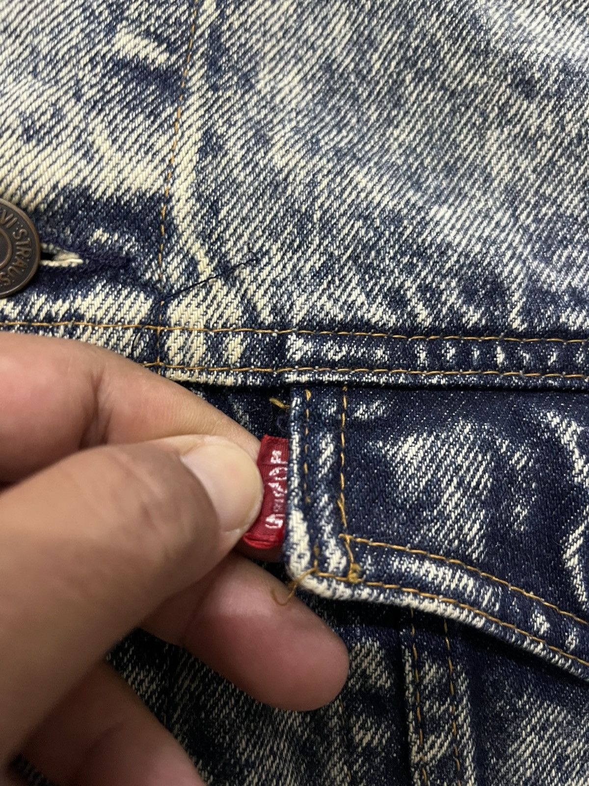 Levi's Vtg 80s Levi’s 70610 Acid Wash Trucker Jacket Size US M / EU 48-50 / 2 - 12 Thumbnail