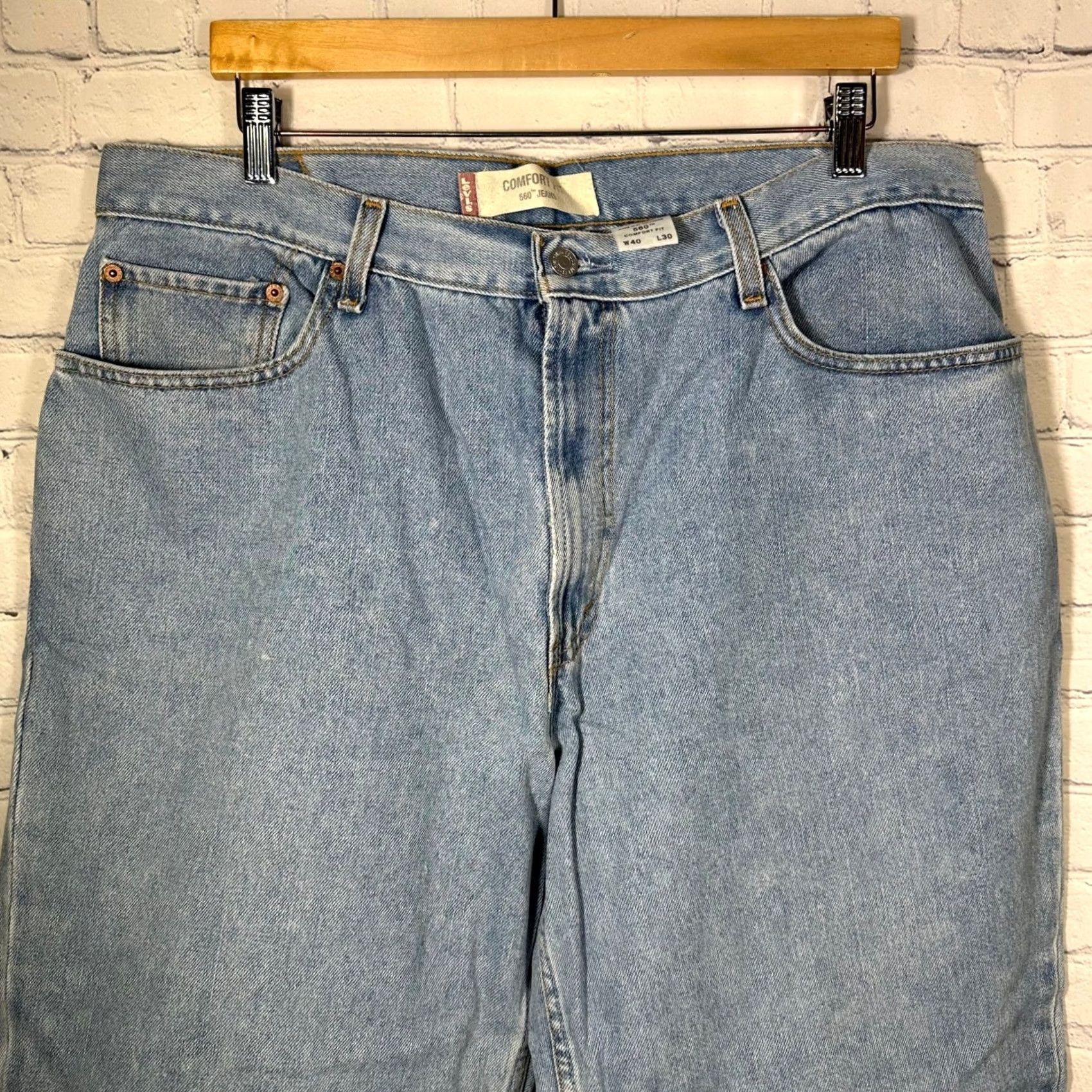 Levi's Levi's 560 Jeans Mens 40x30 Light Wash Tapered Leg 5-Pocket Denim Blue Comfort Fit Regular Inseam 28 Jeans Size US 40 / EU 56 - 2 Thumbnail