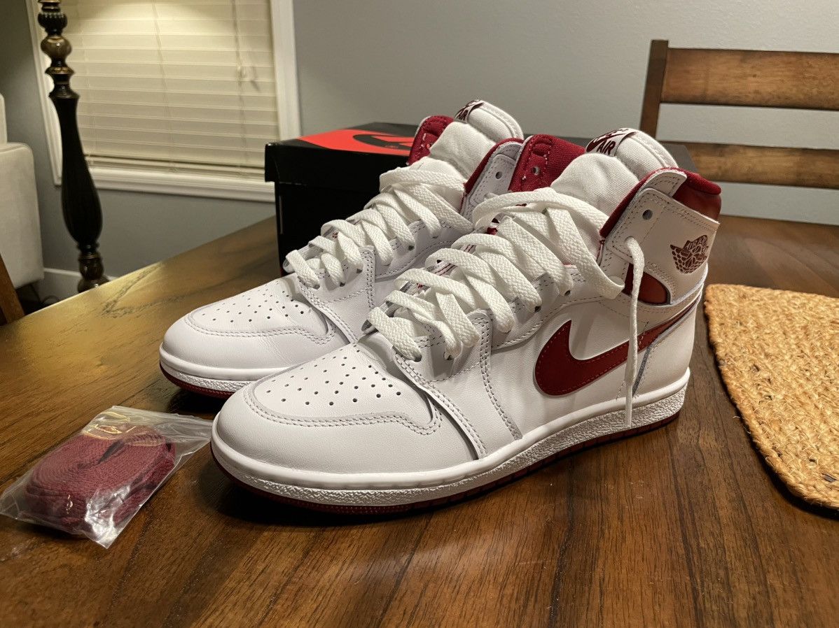 Nike Air Jordan 1 Size US 8 / EU 41 - 1 Thumbnail