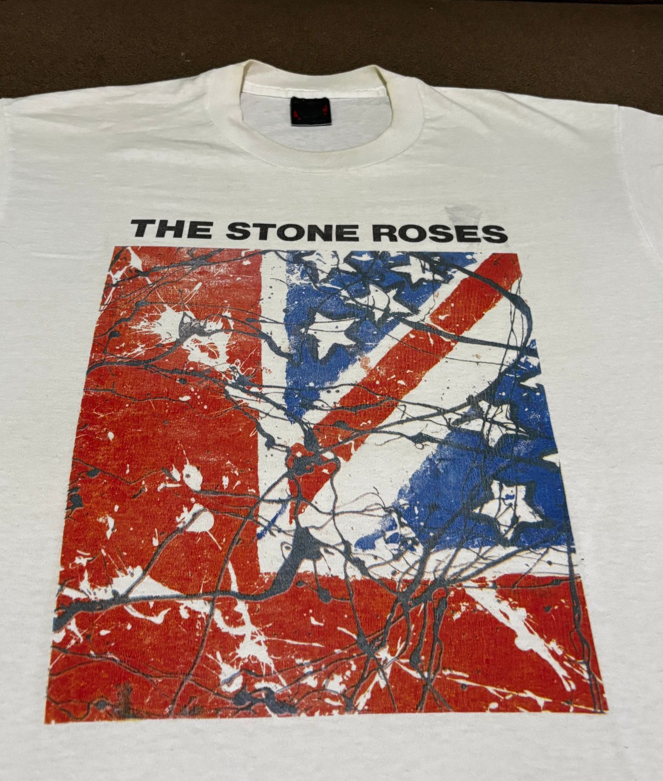 Band Tees Vintage The Stone Roses Waterfall Shirt, Oasis, Radiohead Size US XL / EU 56 / 4 - 2 Thumbnail