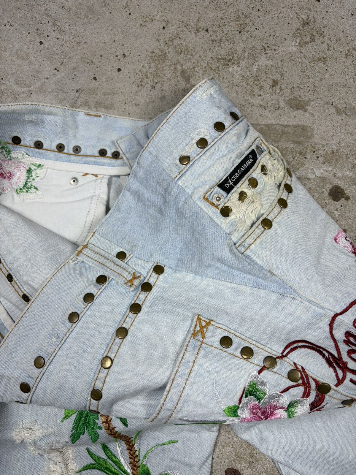 Dolce & Gabbana SS 2006 Dolce & Gabbana Honolulu Embroidery Jeans Denim Size US 35 - 14 Thumbnail
