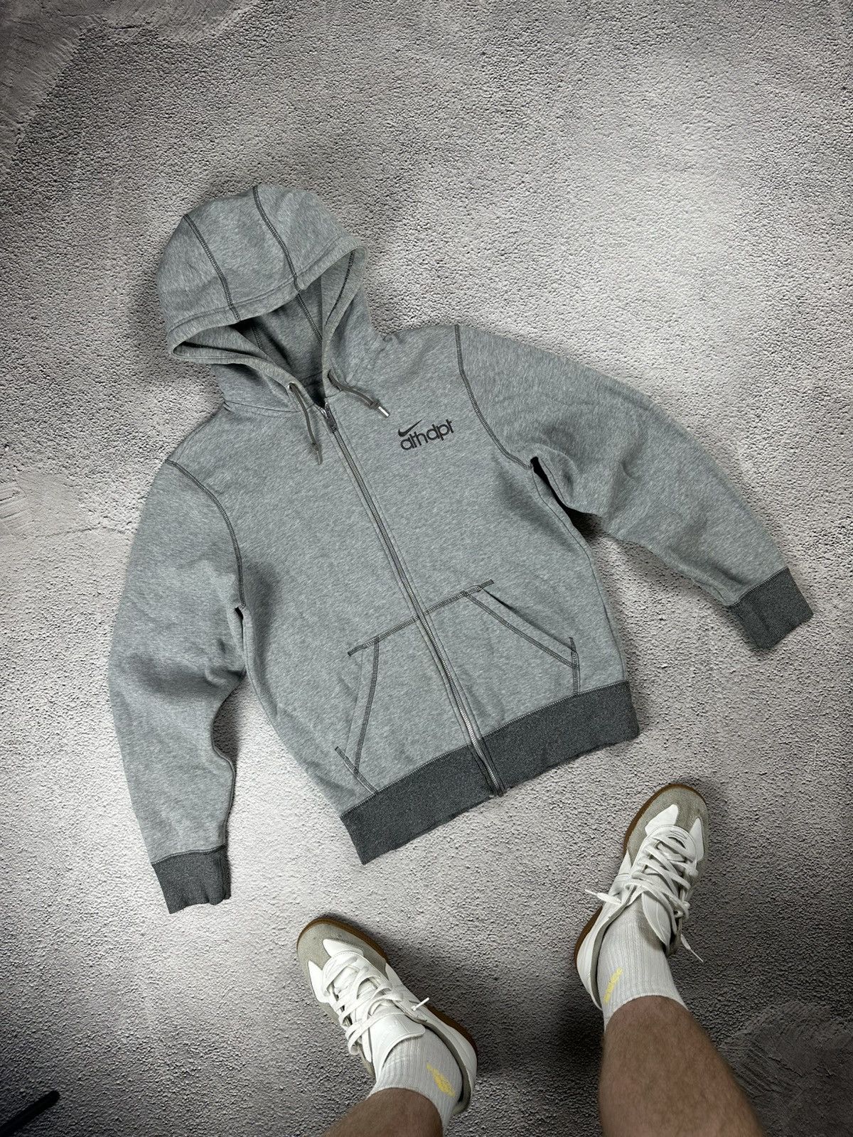 Nike Vintage Nike Full Zip Hoodie ATHDPT Y2K Sportwear Style Size US S / EU 44-46 / 1 - 1 Thumbnail