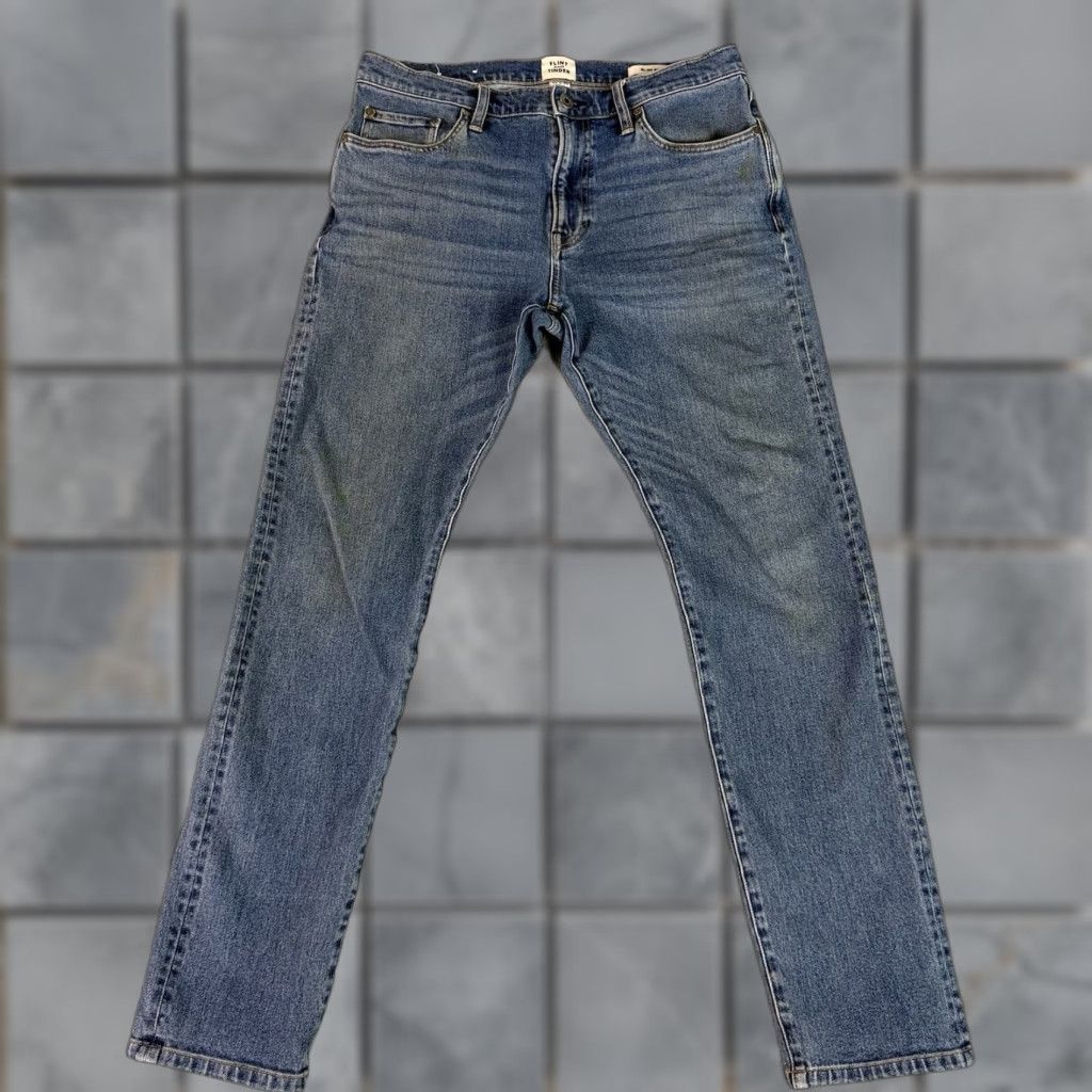 Flint And Tinder Flint and Tinder Jeans Mens 32x32 Blue Slim Fit Denim Pants 5-Pocket Style City USA Slim Mens Blue Jeans Size US 32 / EU 48 - 1 Thumbnail