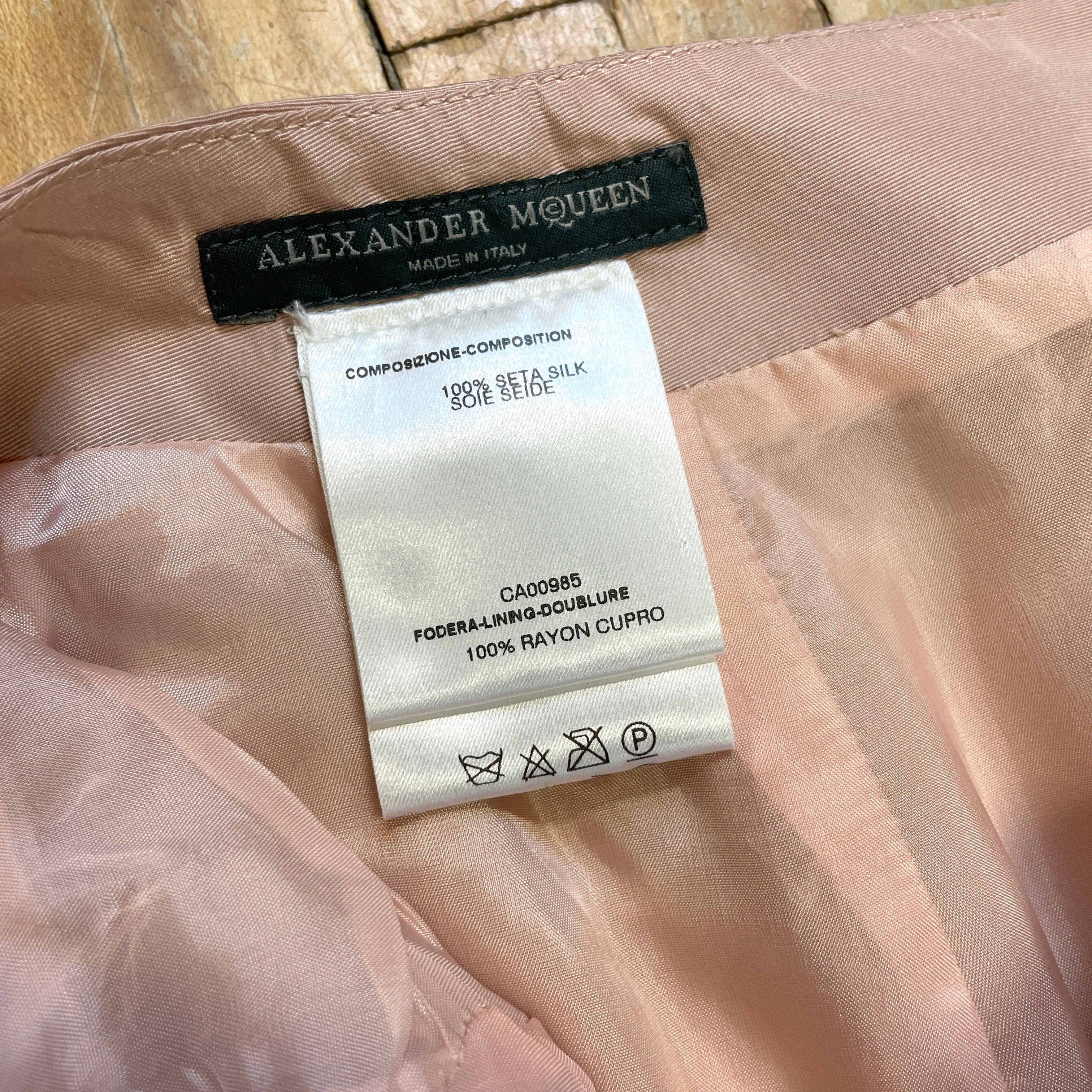 Alexander McQueen Alexander McQueen Vintage Designer Blush Pink Silk Skirt Made In Italy Size 29" Size 29" - 6 Thumbnail