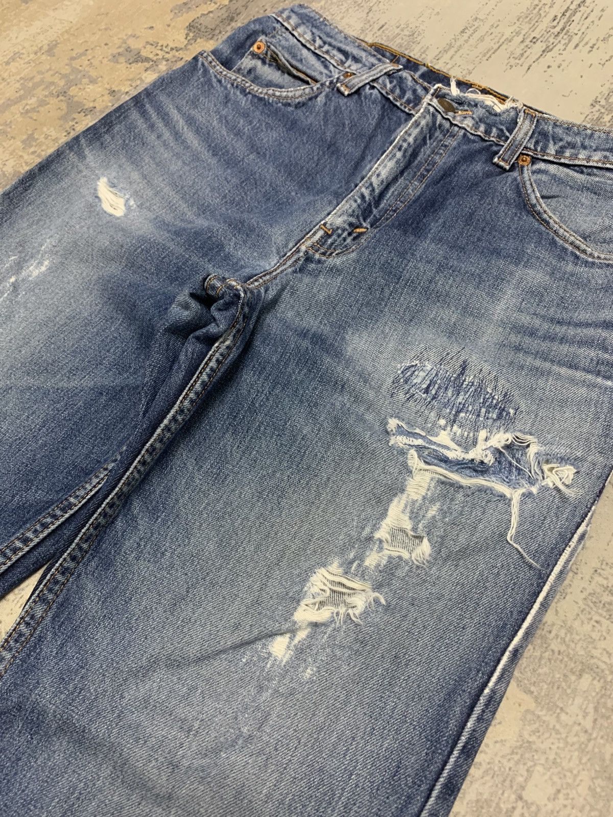 Levi's Vintage LEVIS 605 Orange Tab Distressed Jeans Ghost Pocket Size US 31 - 3 Thumbnail