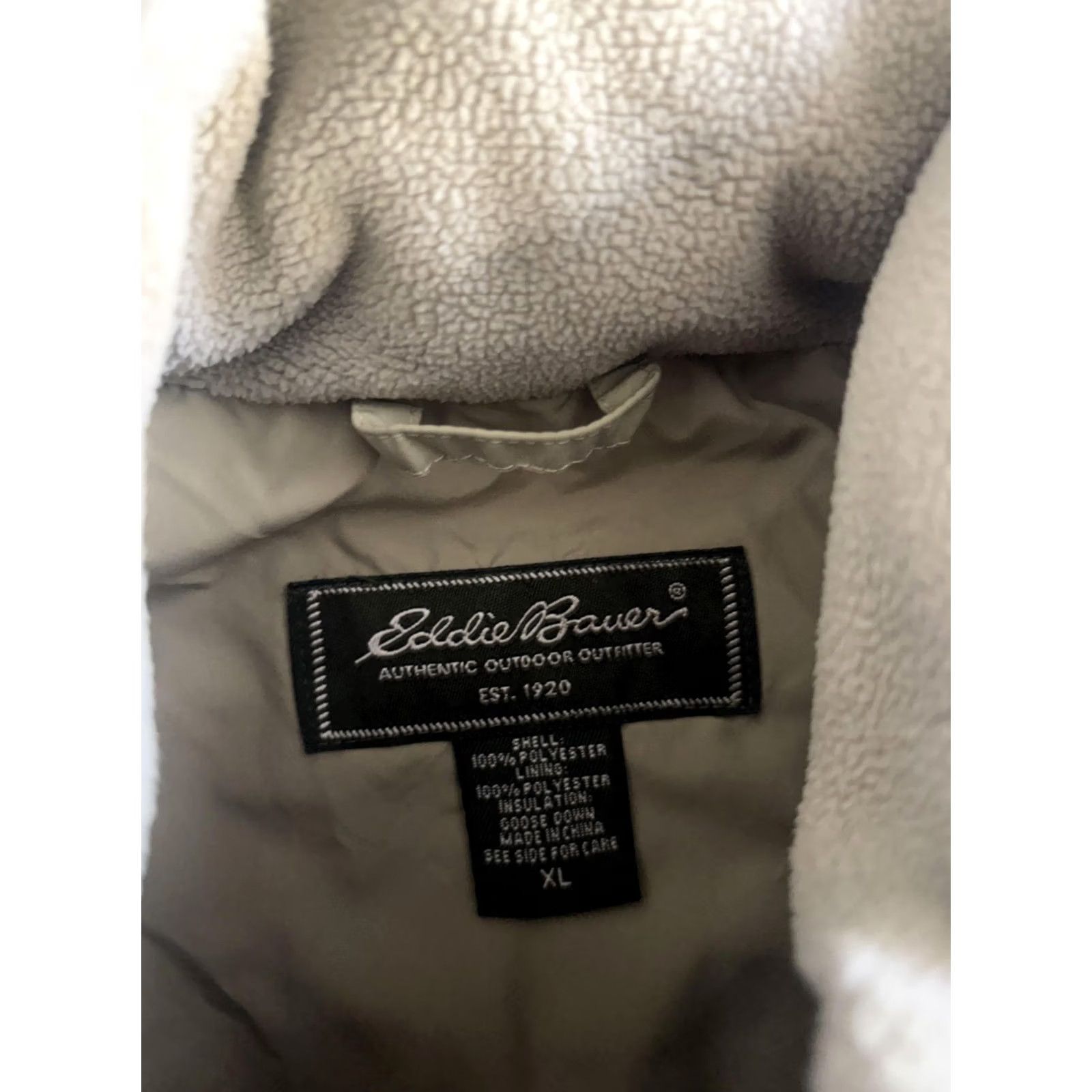 Eddie Bauer Eddie Bauer Vest Womens XL Beige Quilted Down Puffer Zip Pockets Fleece Collar Size XL / US 12-14 / IT 48-50 - 3 Thumbnail